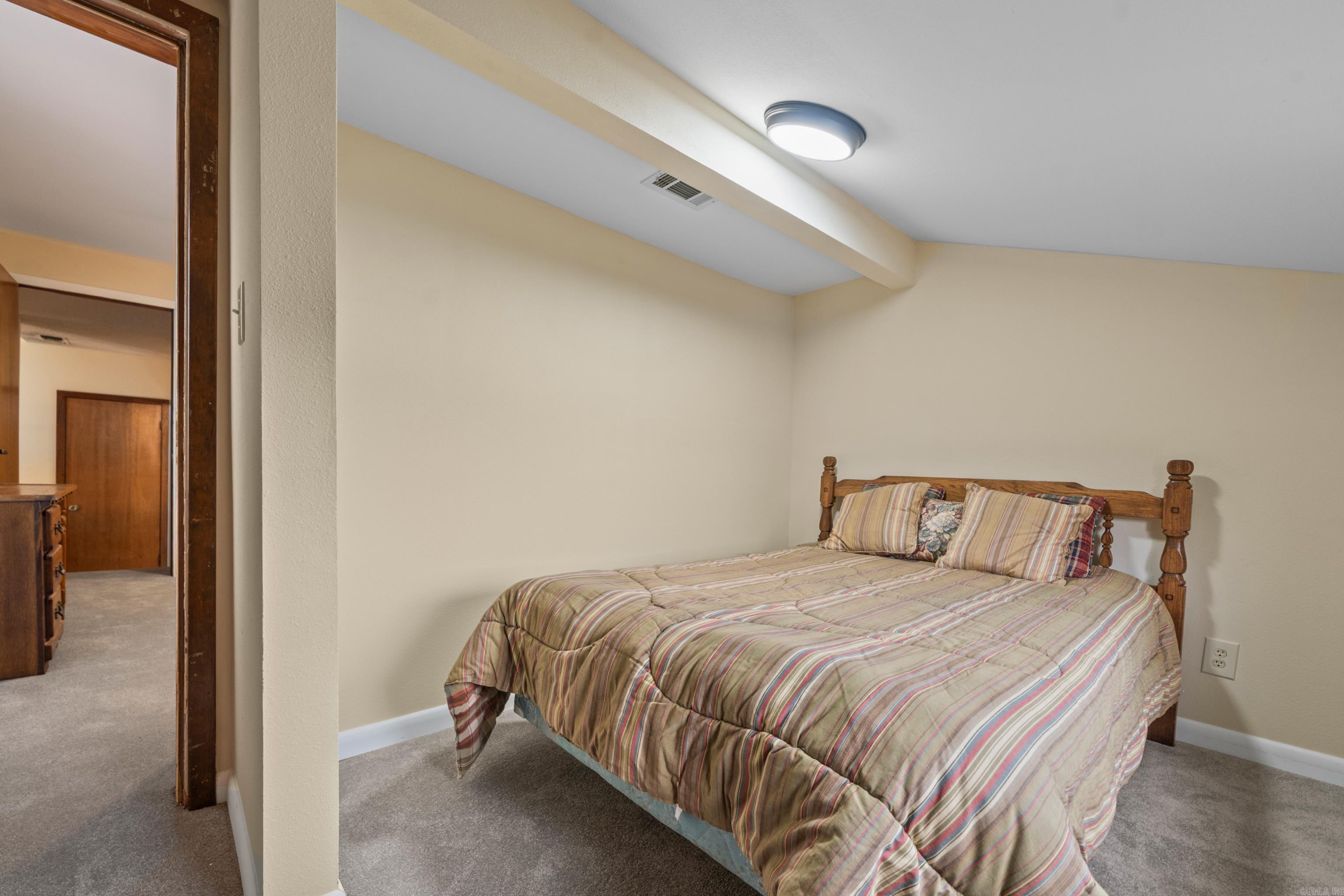 105  Long Island Bay  Hot Springs, AR