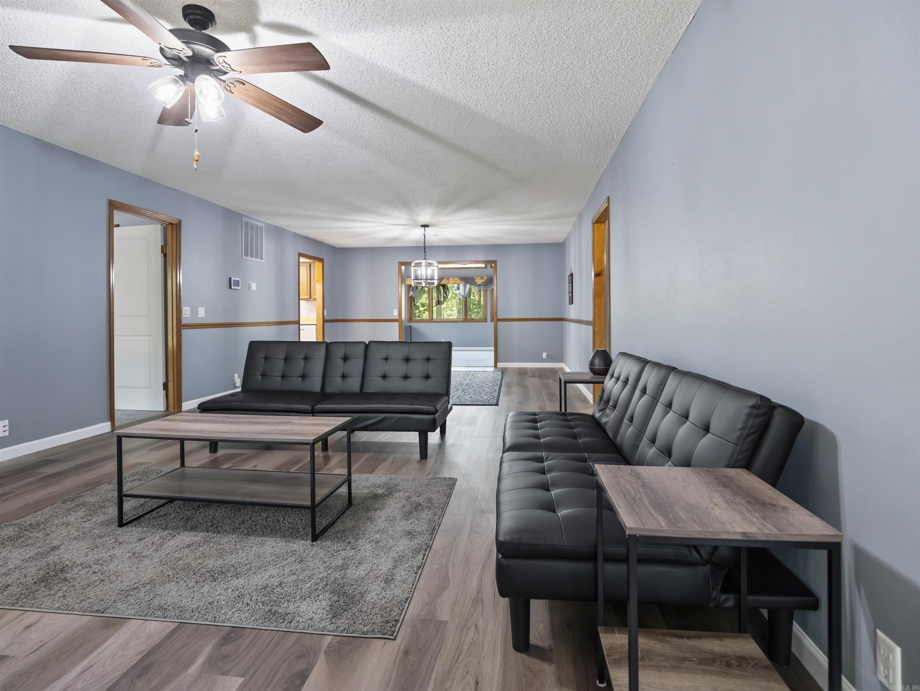 76  Laguna  Hot Springs Village, AR