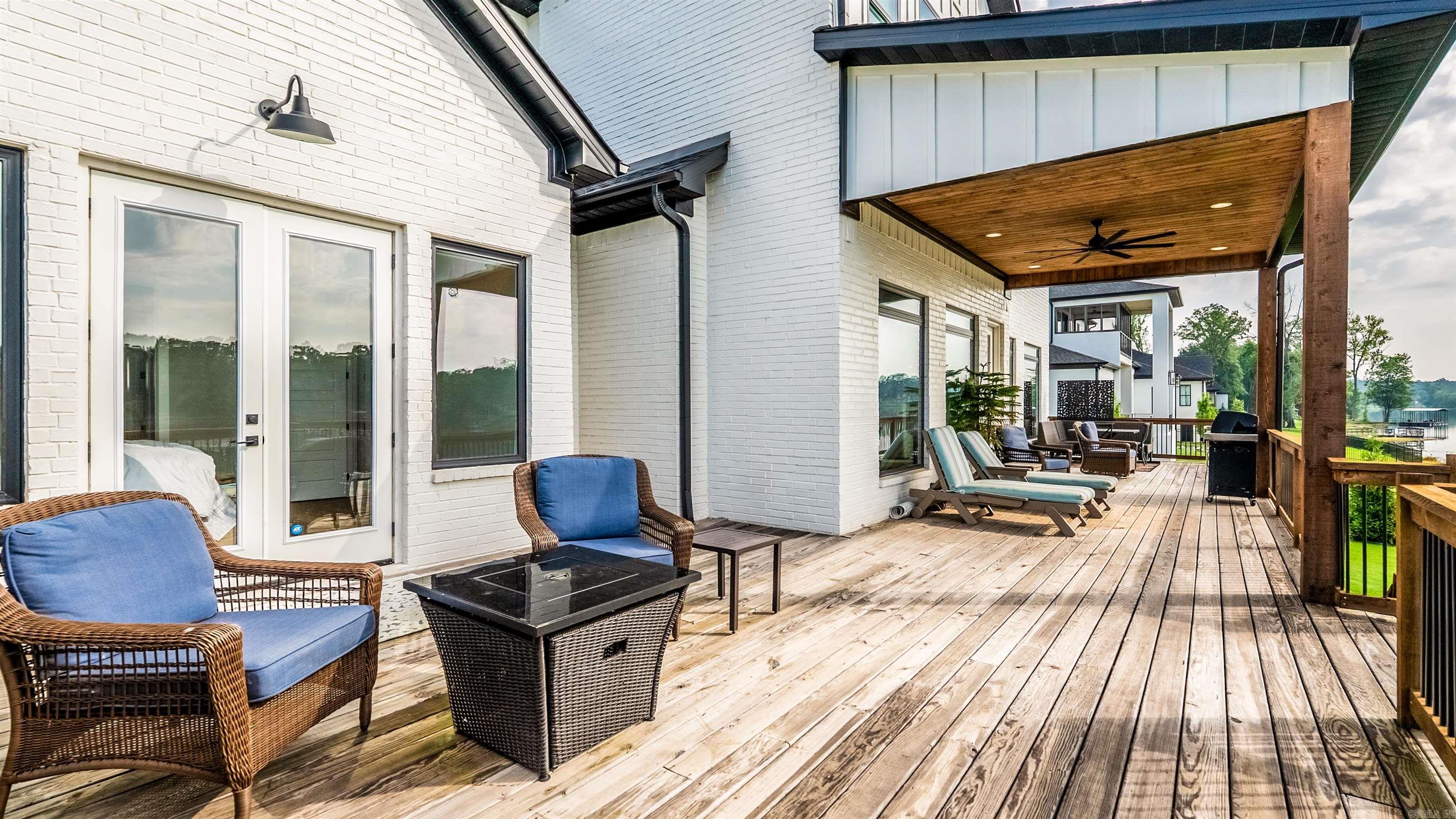 7418  Lake Point  Benton, AR