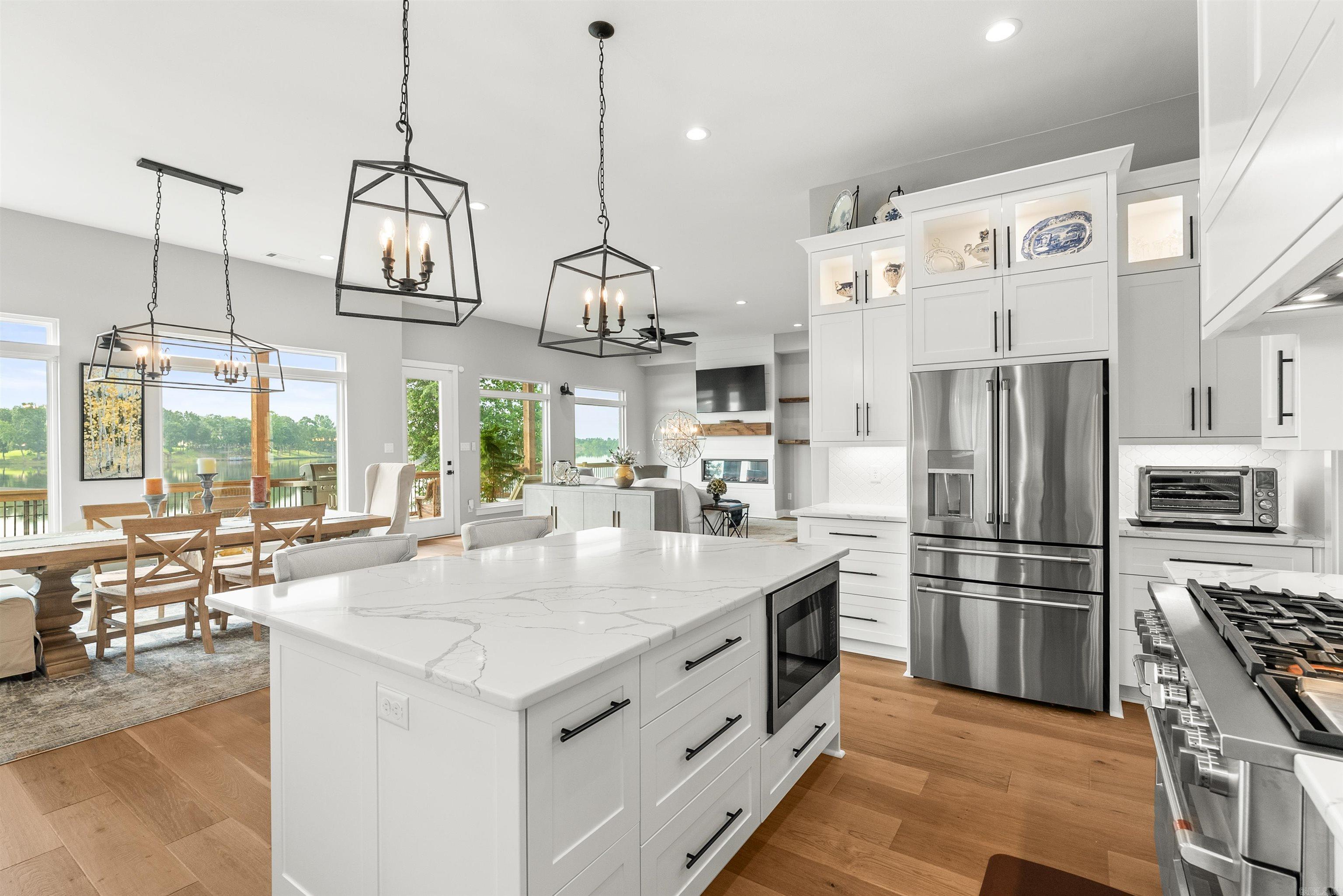 7418  Lake Point  Benton, AR