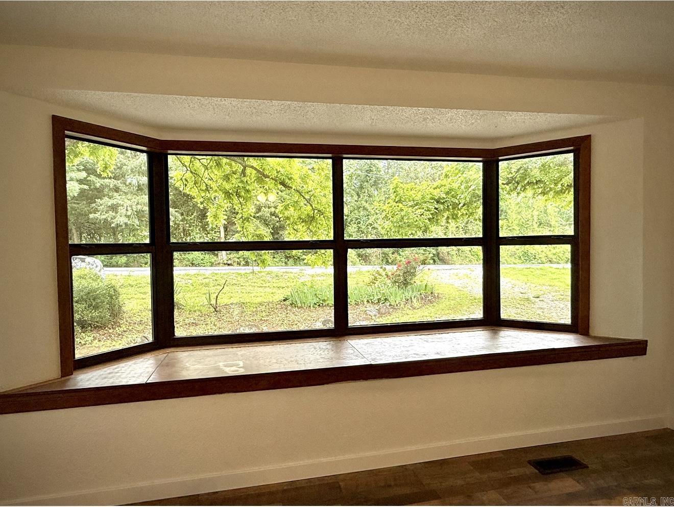 25942 E 14  Mountain View, AR
