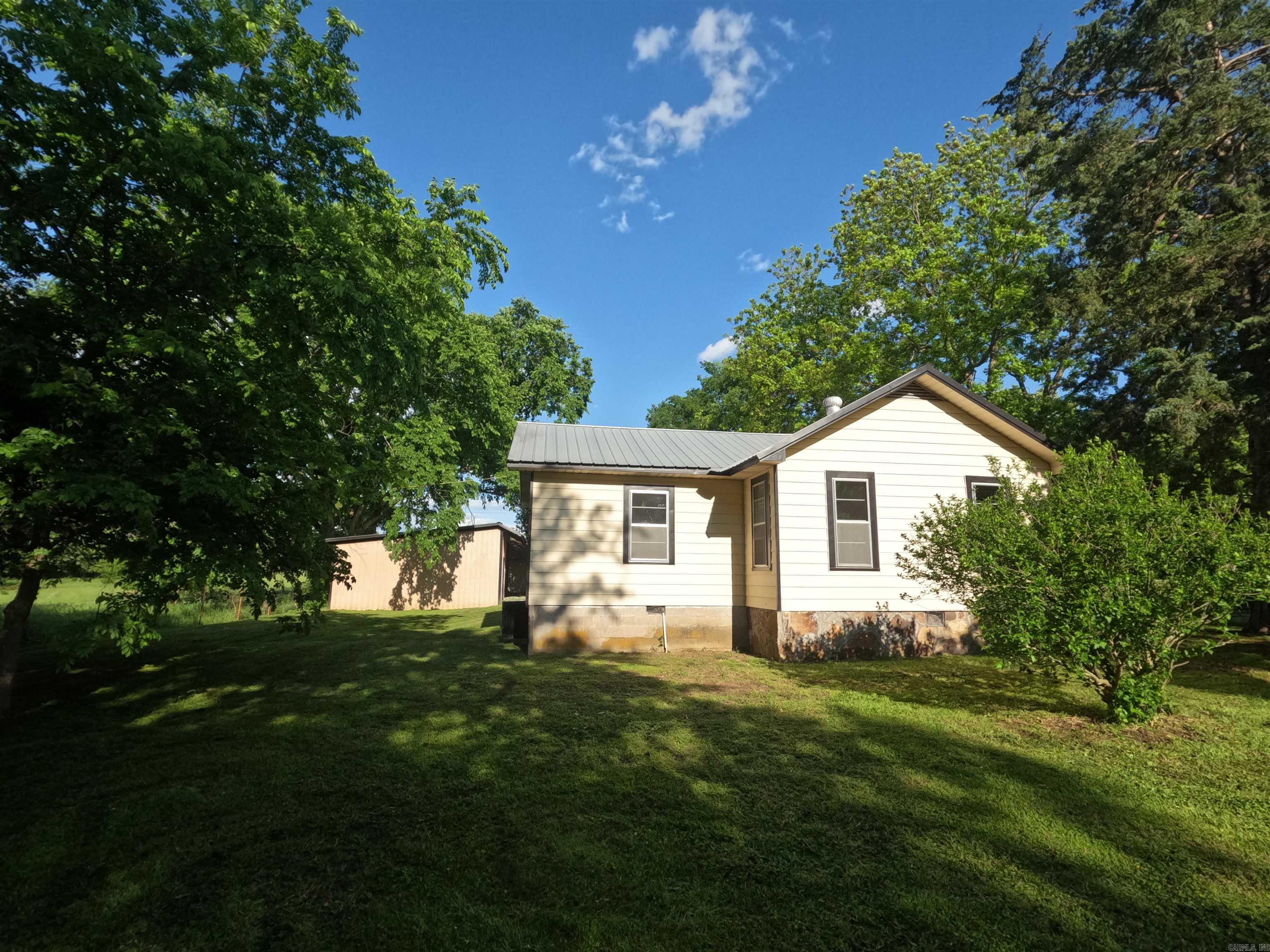 25942 E 14  Mountain View, AR