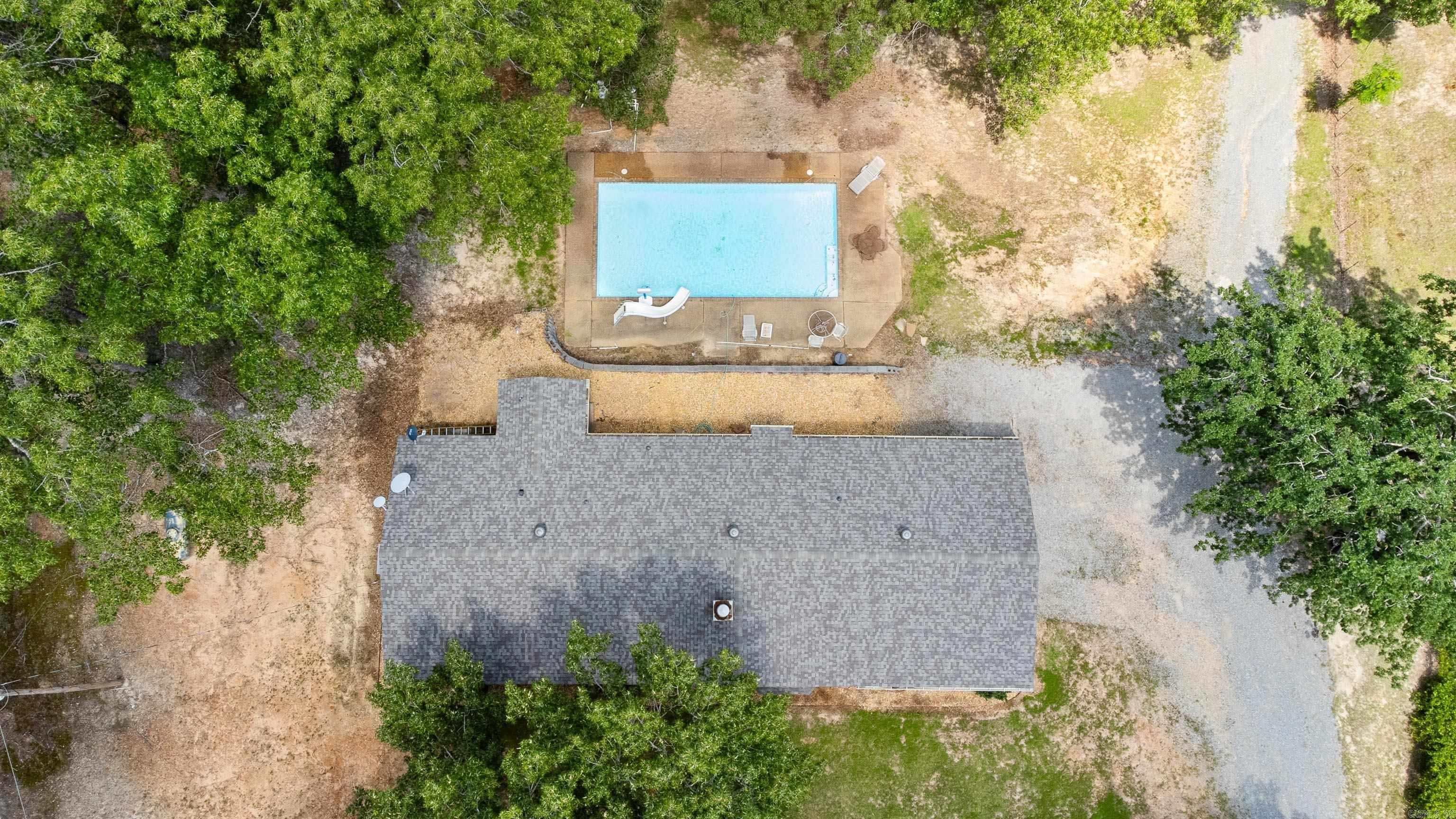 8100  Oakview  Hensley, AR