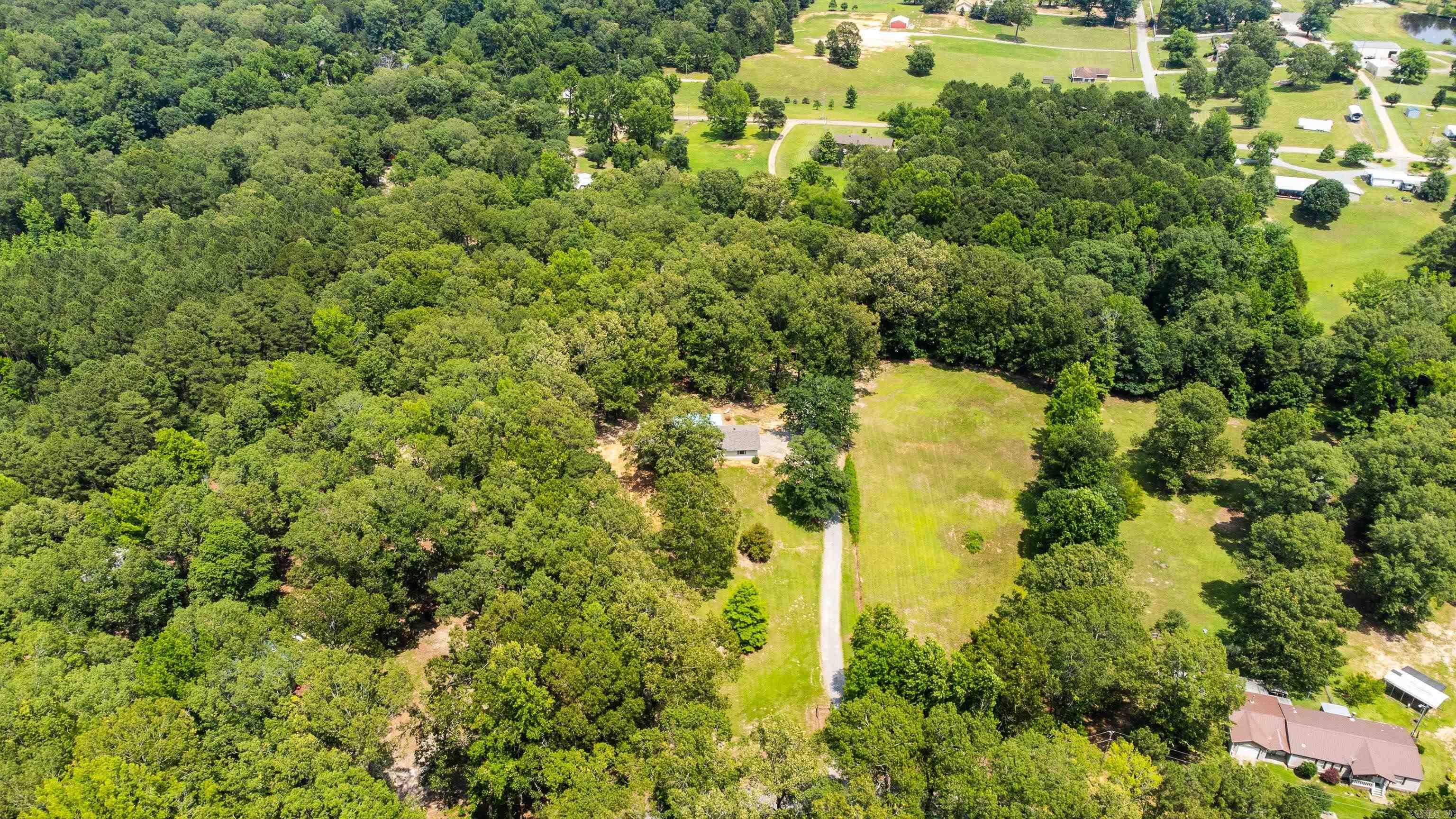 8100  Oakview  Hensley, AR