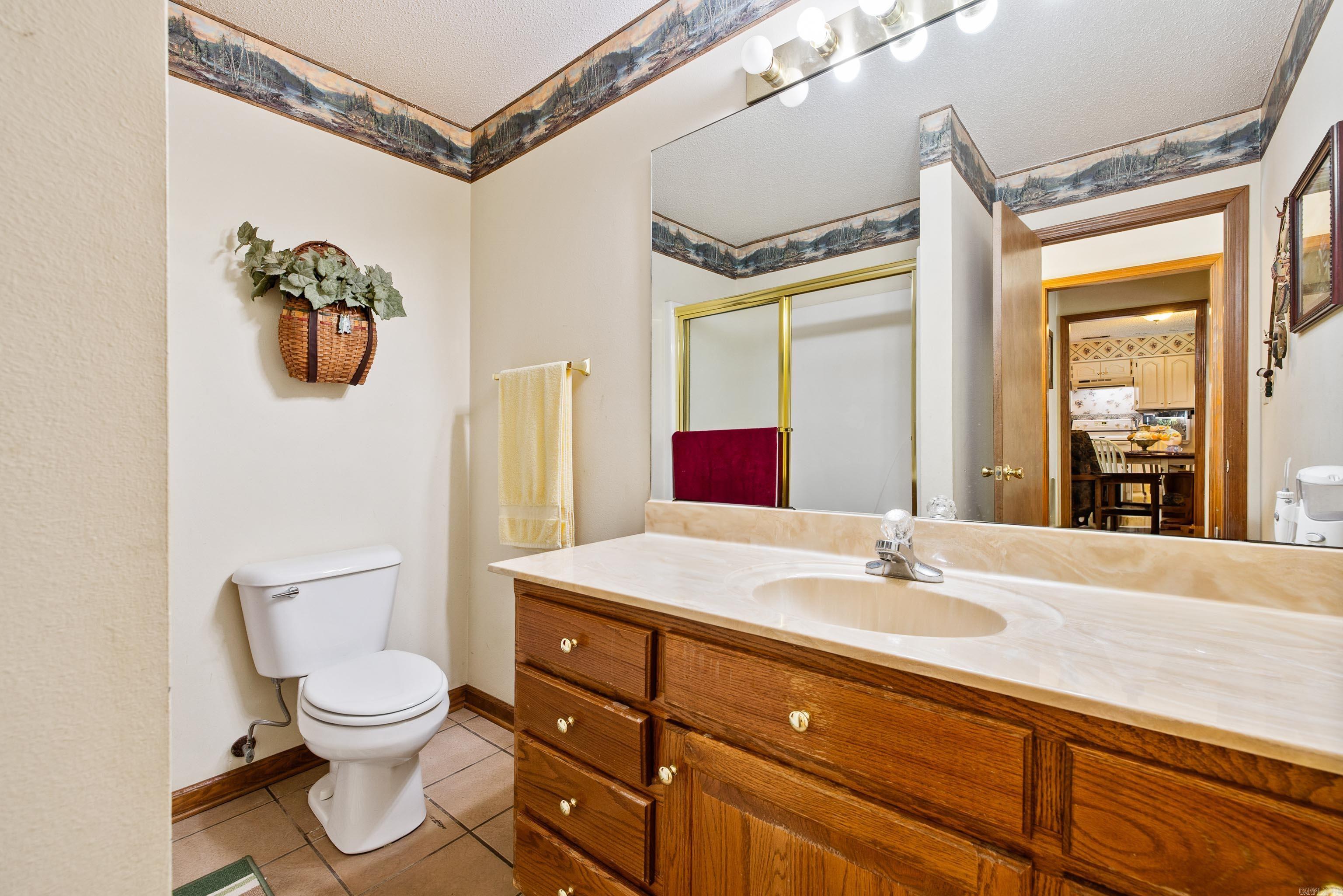 8100  Oakview  Hensley, AR