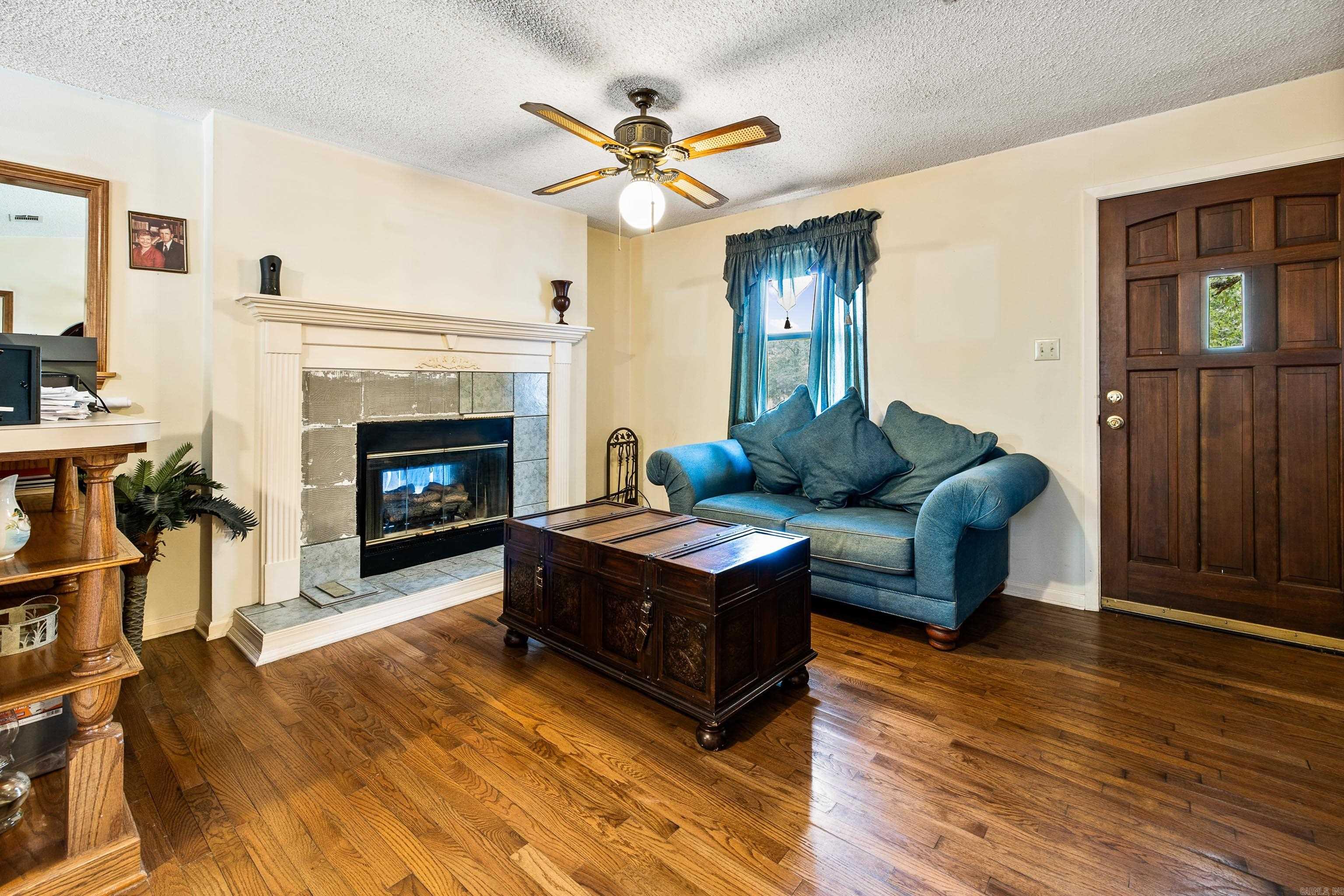 8100  Oakview  Hensley, AR