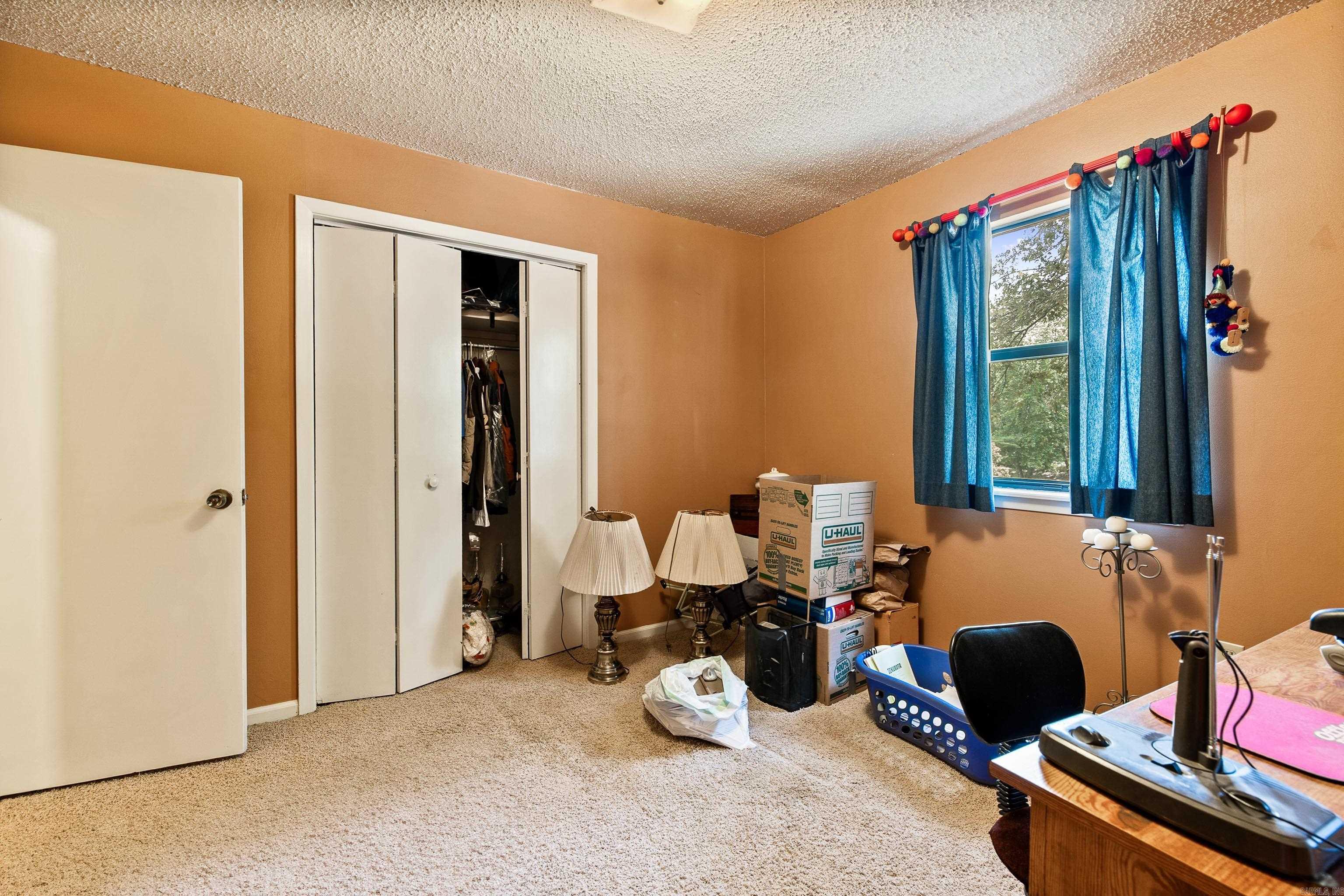 8100  Oakview  Hensley, AR