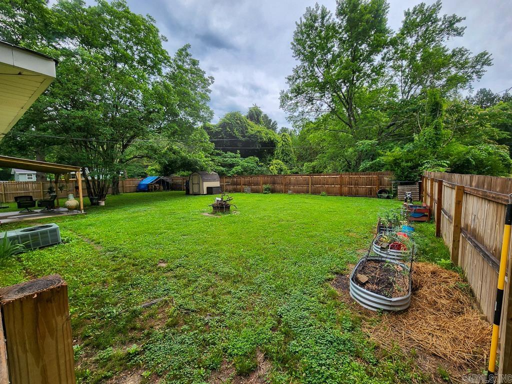18  Cedar Street  Greenbrier, AR