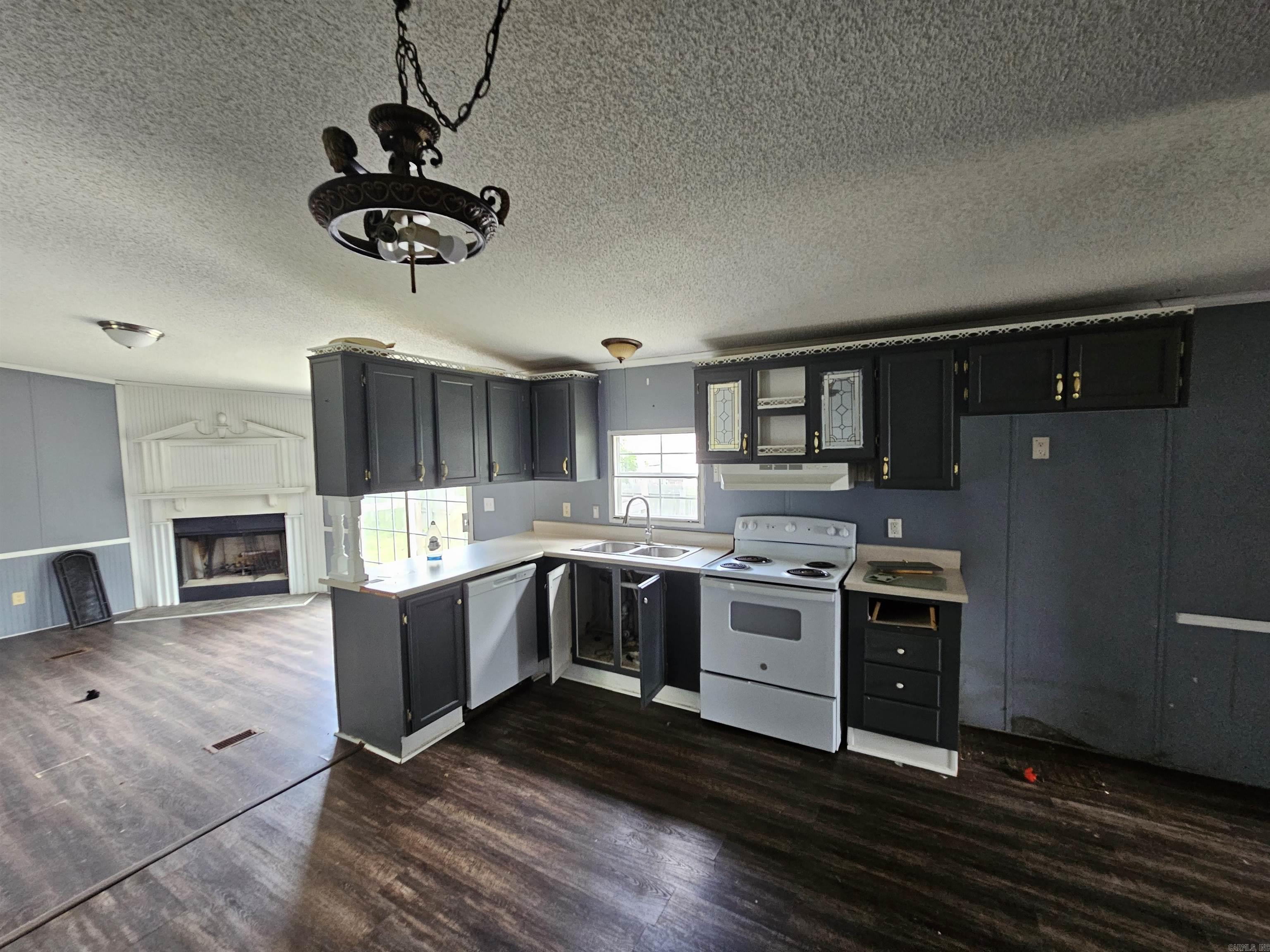 5401  Bayou Meto  Cabool, AR
