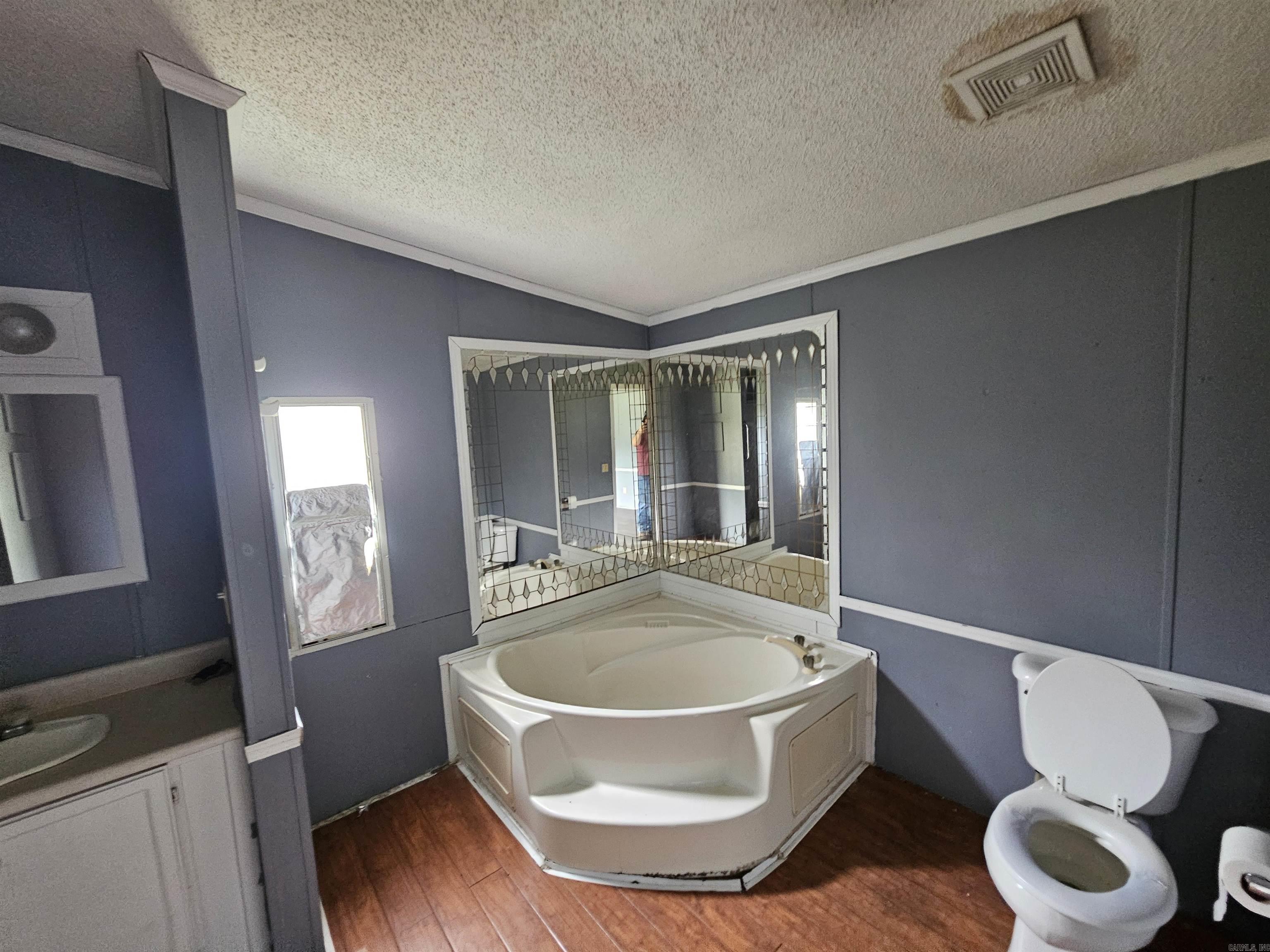 5401  Bayou Meto  Cabool, AR