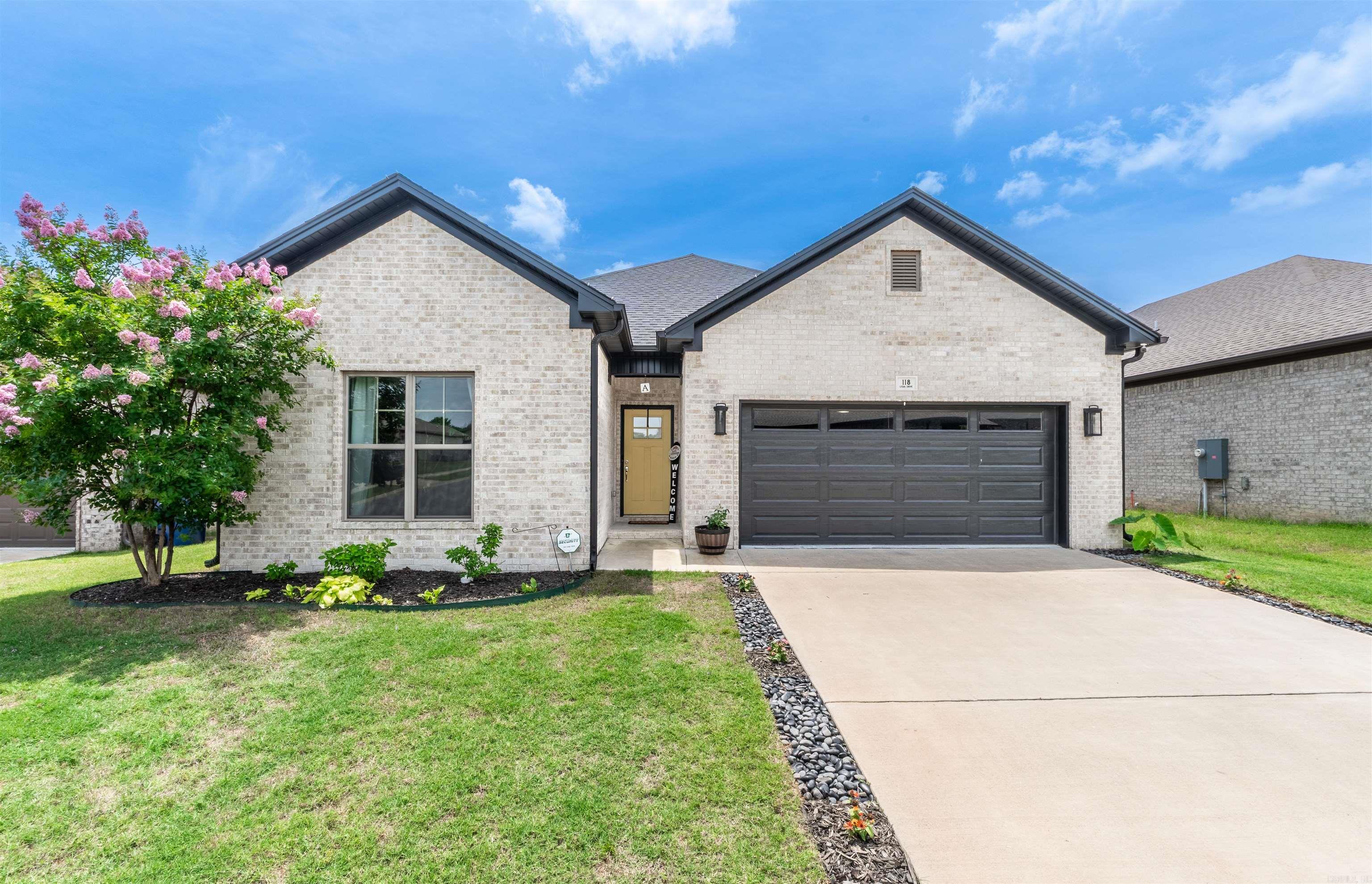 118  Lydia  Maumelle, AR