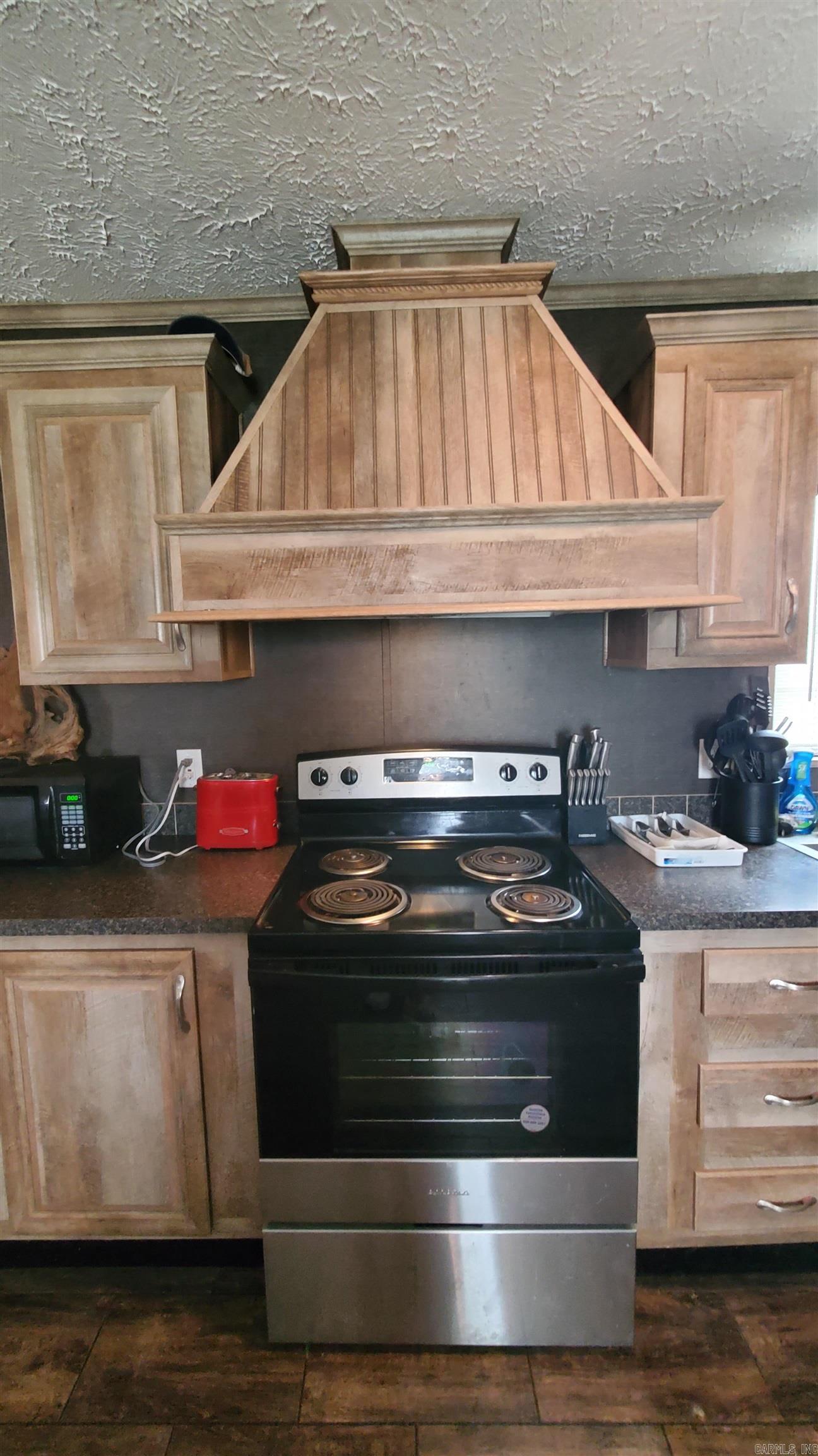 184  Bill Hill  El Paso, AR