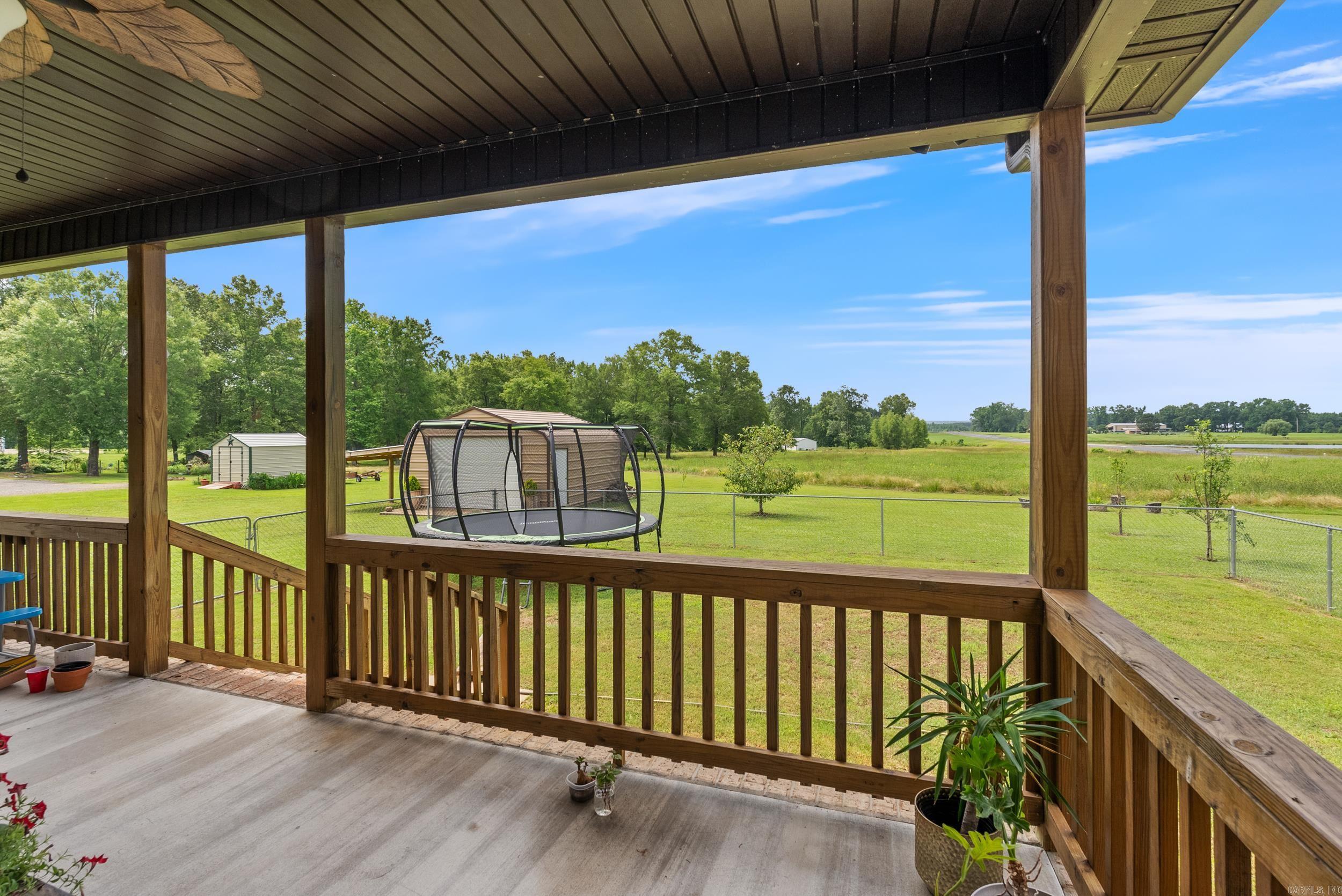 9  Beach Cir  Greenbrier, AR