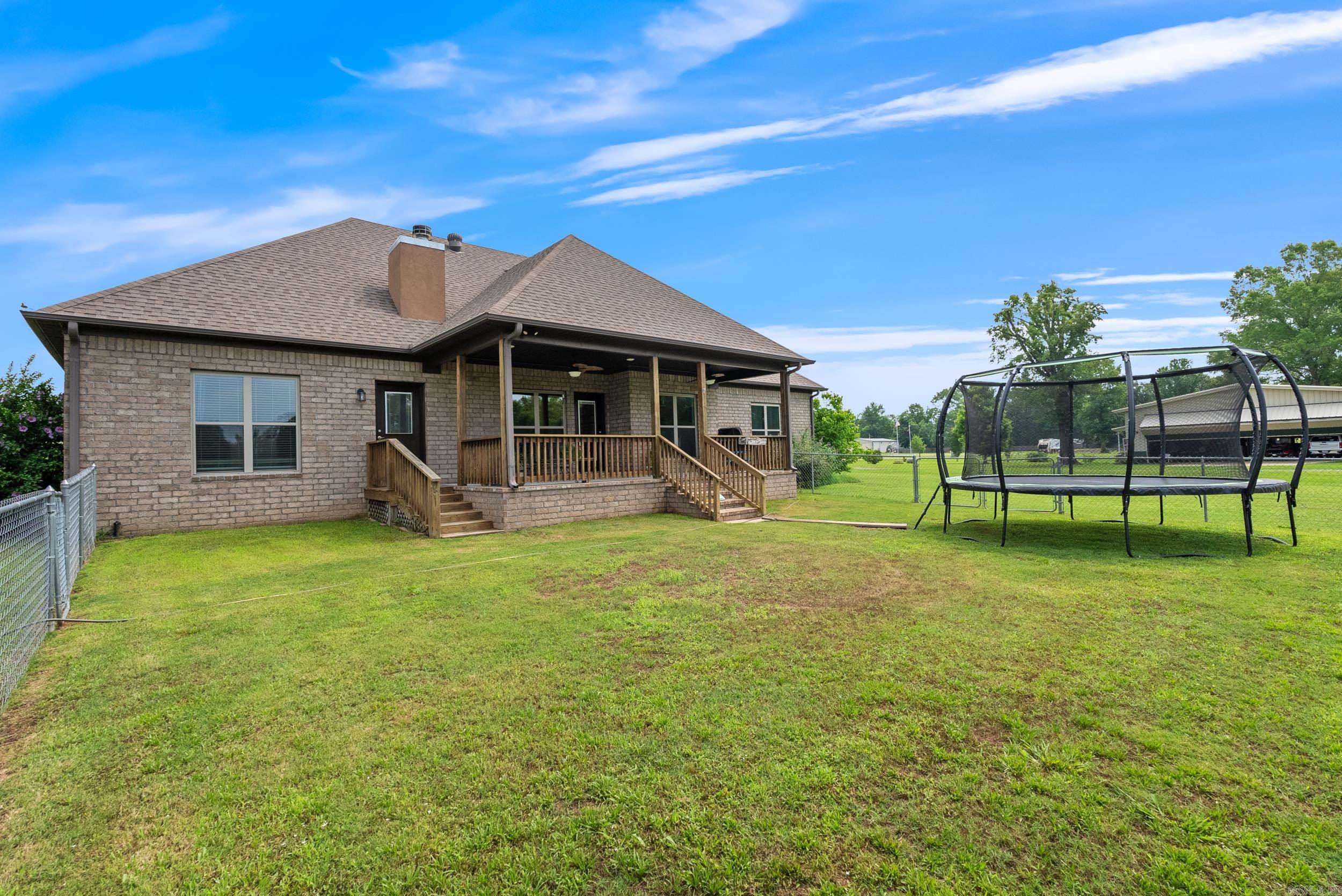 9  Beach Cir  Greenbrier, AR