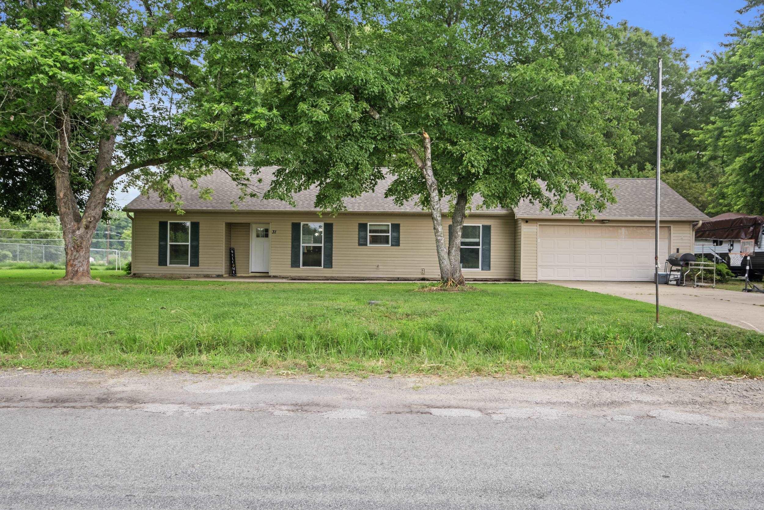 31  D Plummer  Lonoke, AR