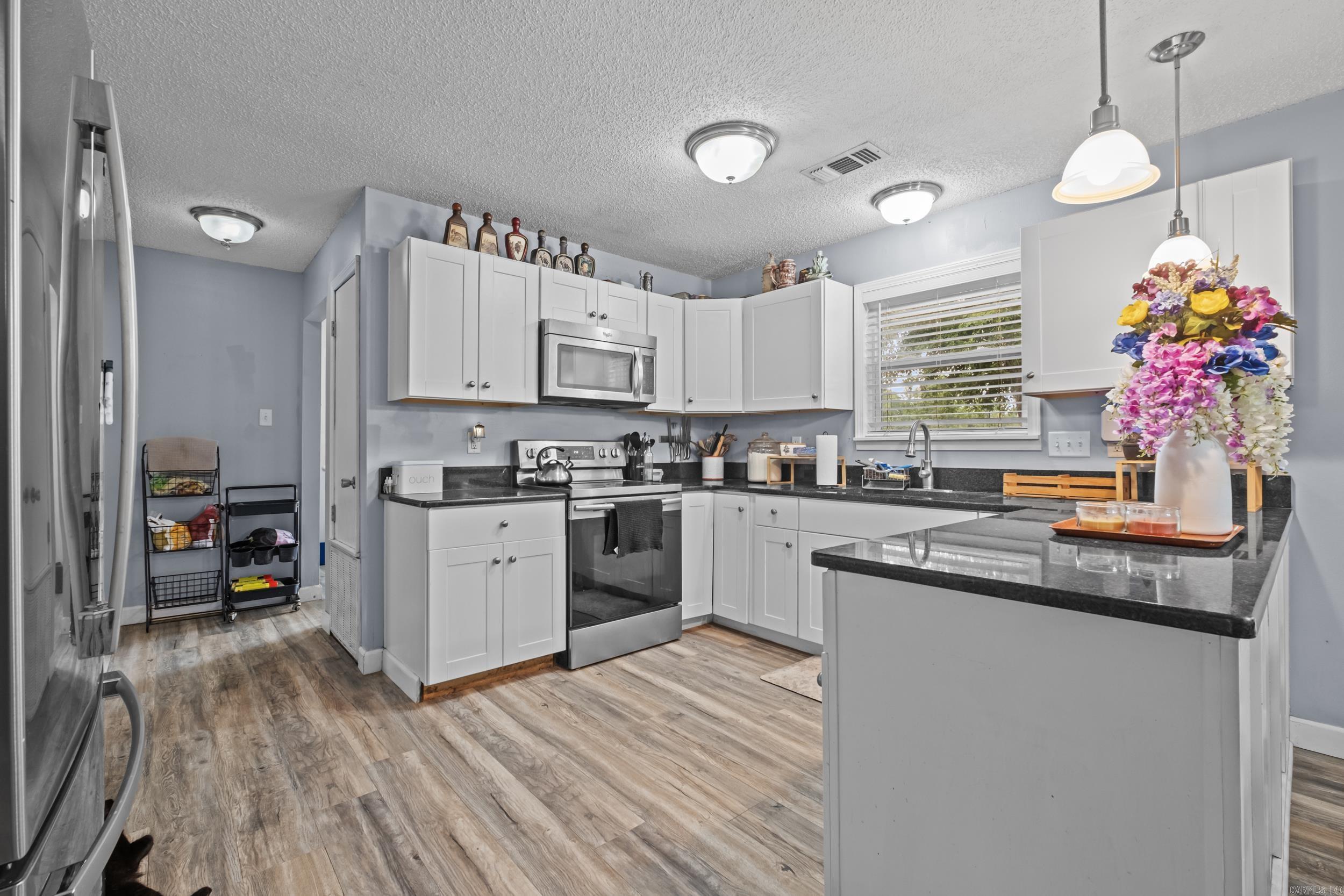 31  D Plummer  Lonoke, AR