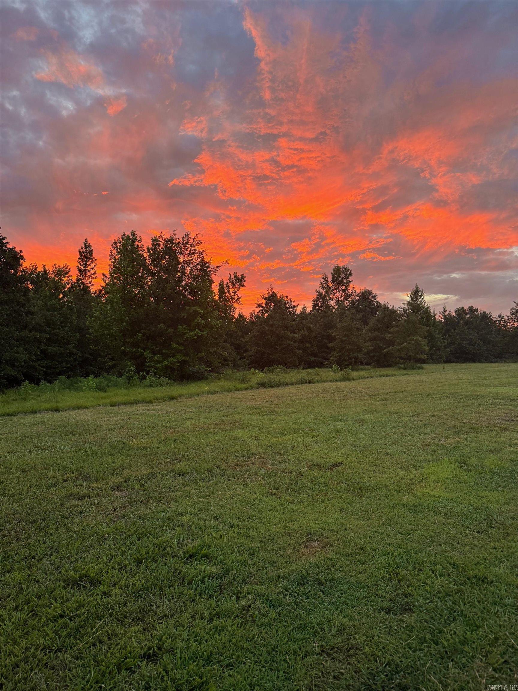 623 Batesville Mountain  Damascus, AR