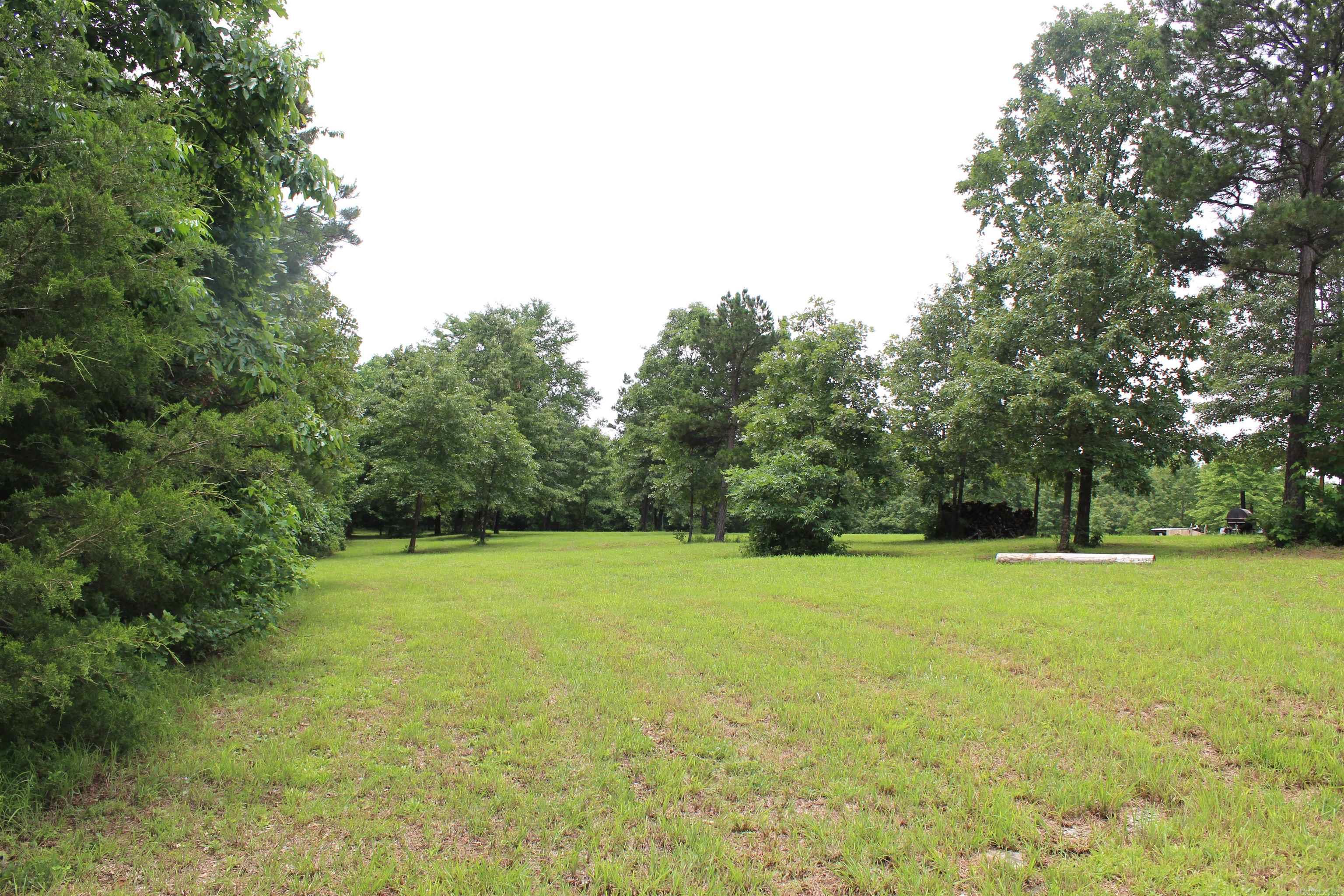 623  Batesville Mountain  Damascus, AR
