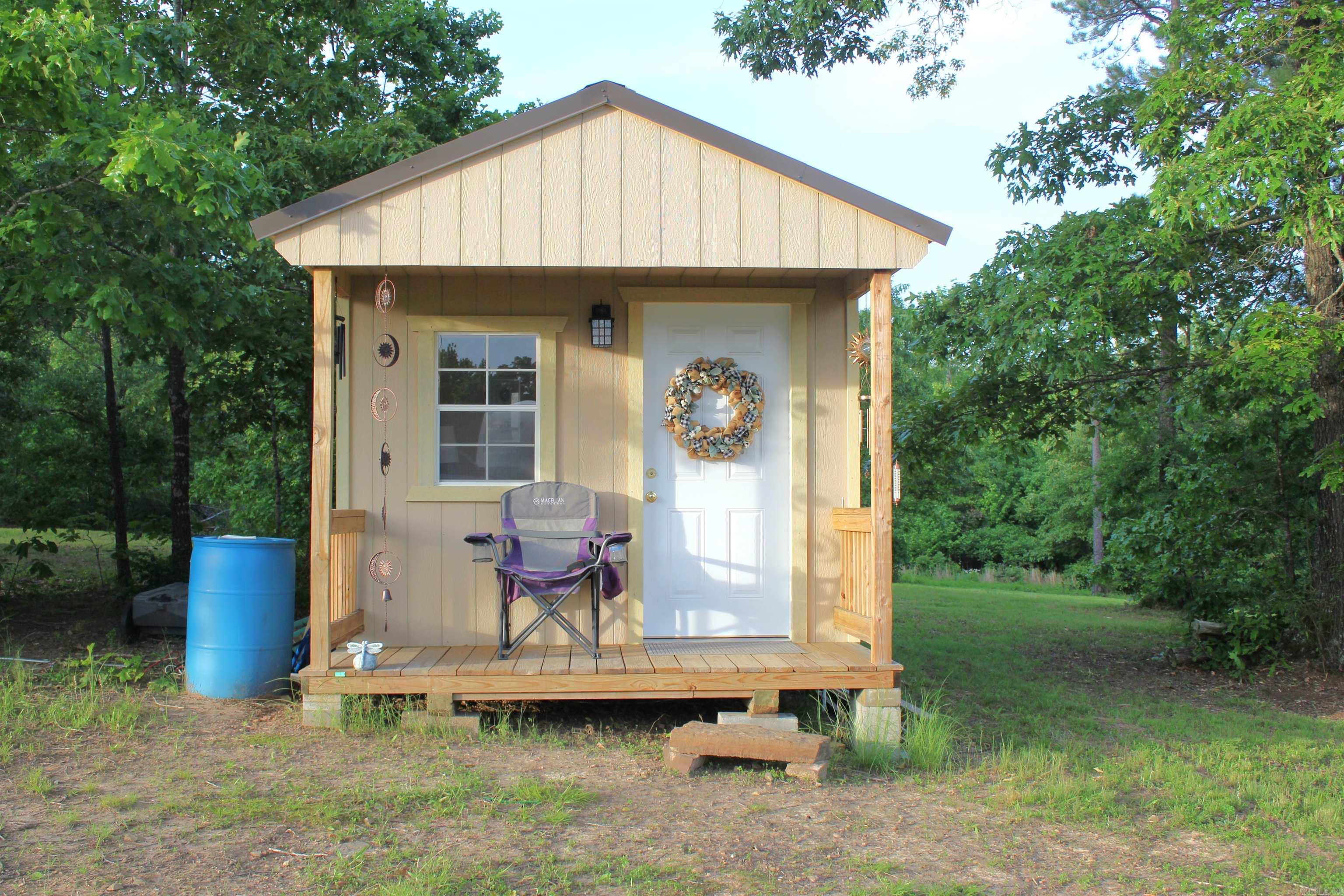 623 Batesville Mountain  Damascus, AR