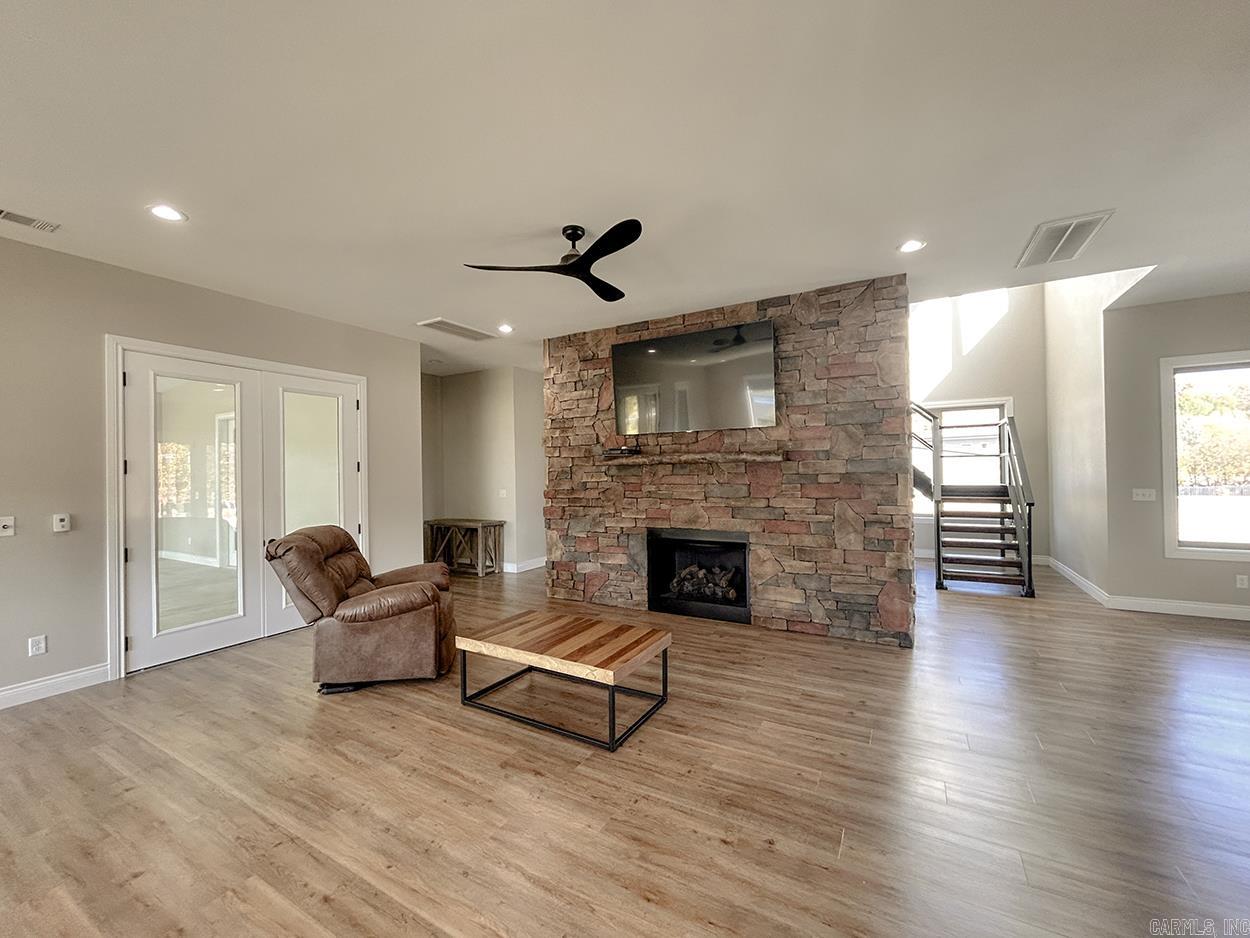 5  Sowbug Circle  Cotter, AR