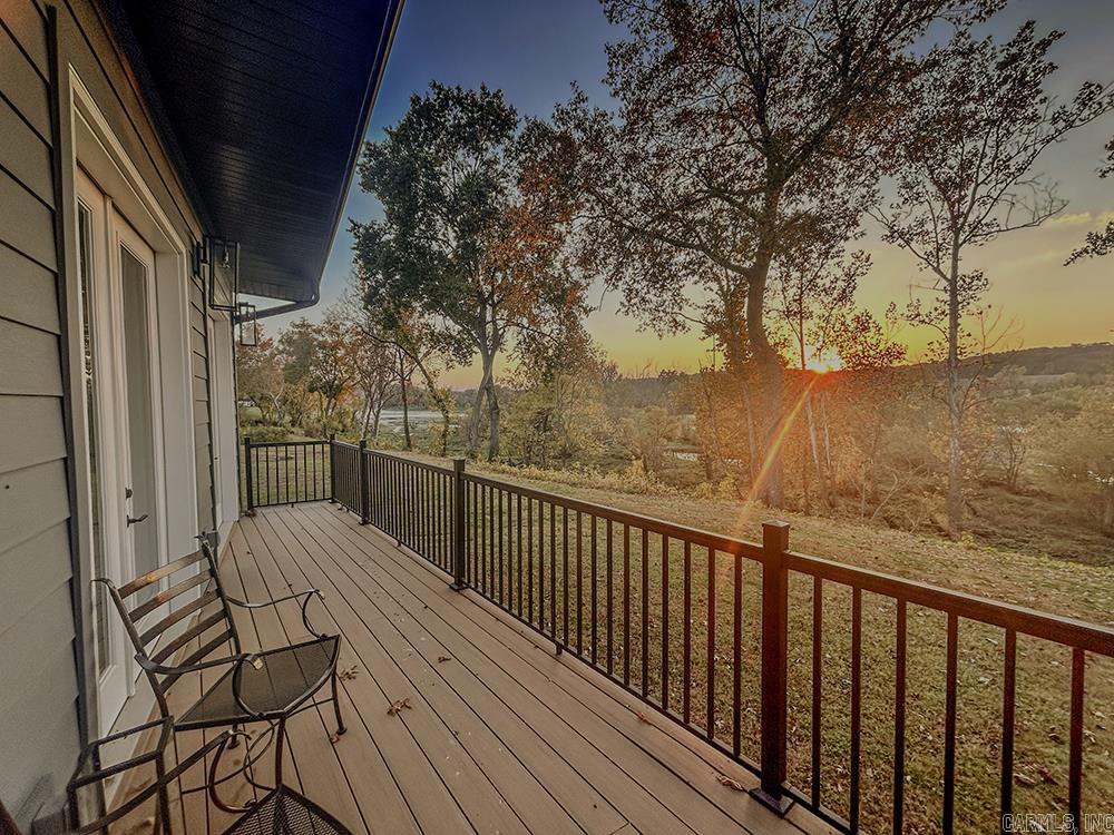 5  Sowbug Circle  Cotter, AR