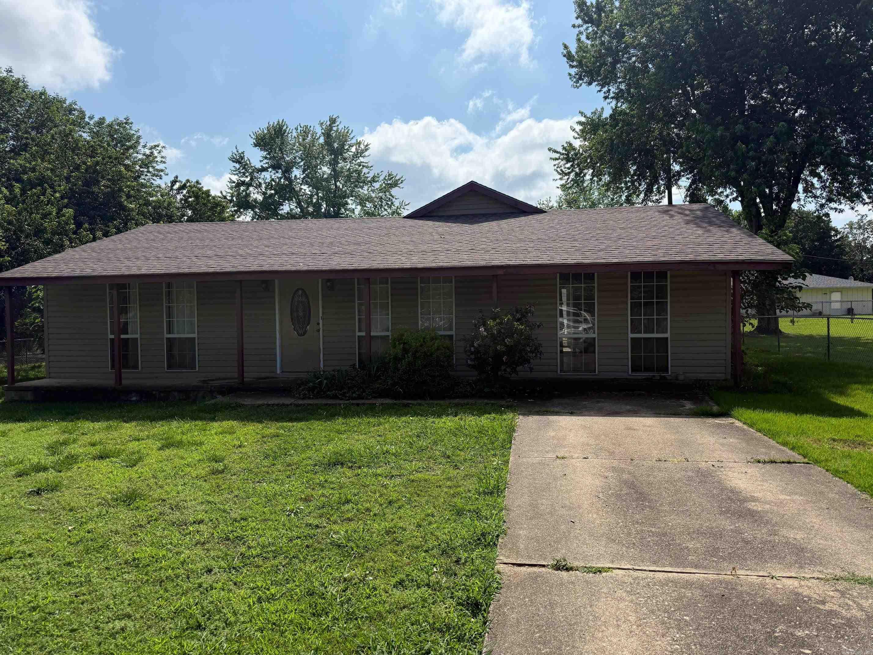 211  Turner Street  Mena, AR
