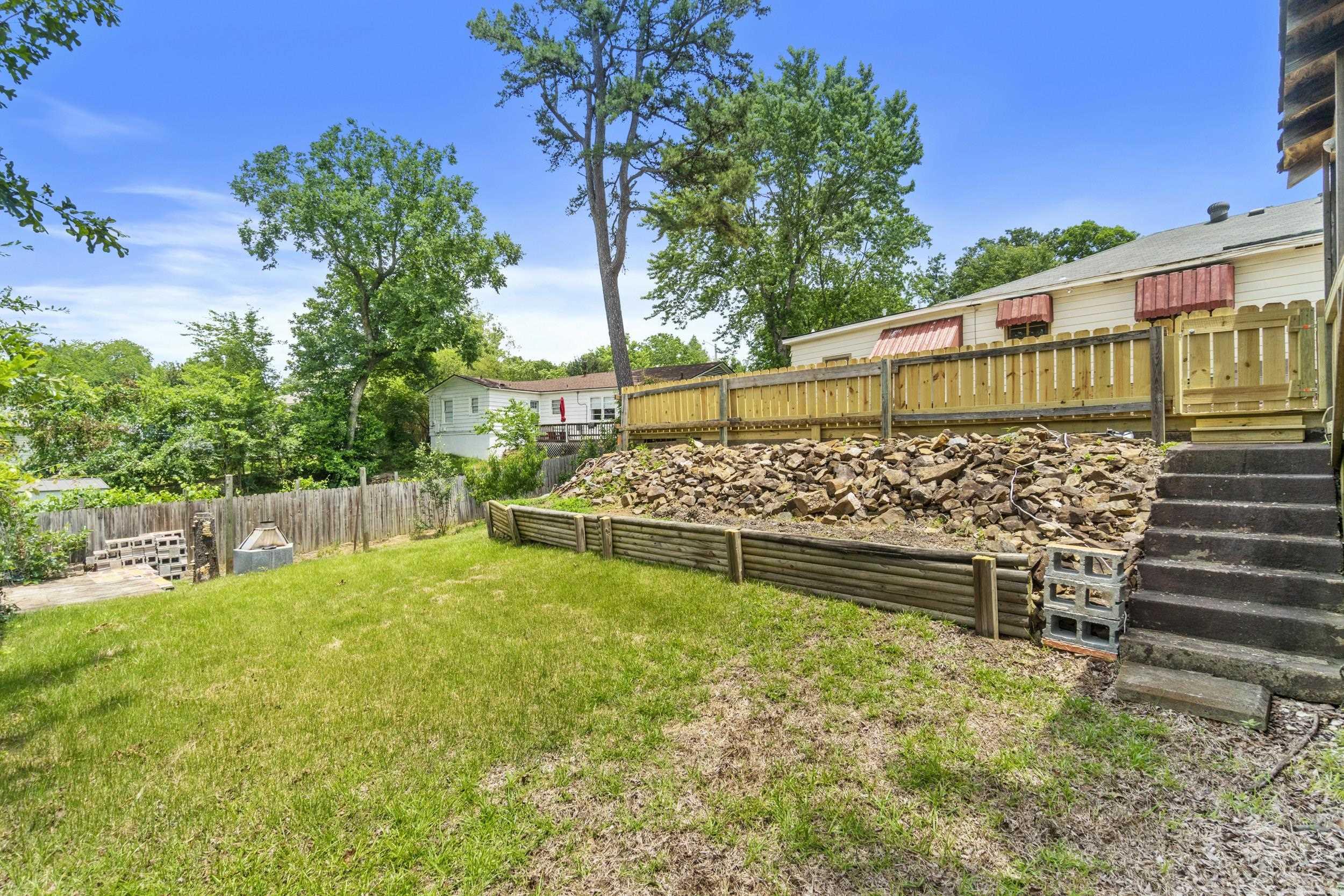 2408  Blackwood  Little Rock, AR