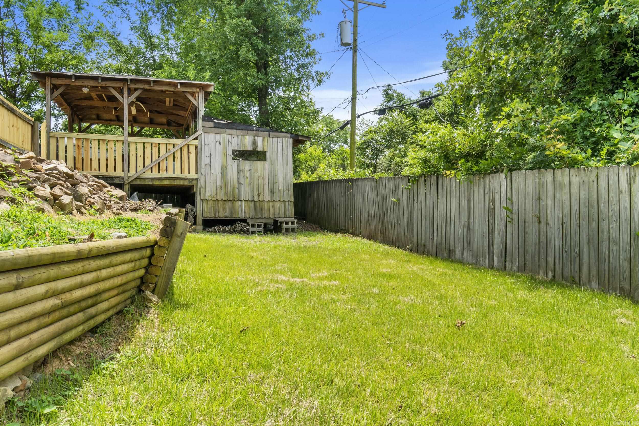 2408  Blackwood  Little Rock, AR