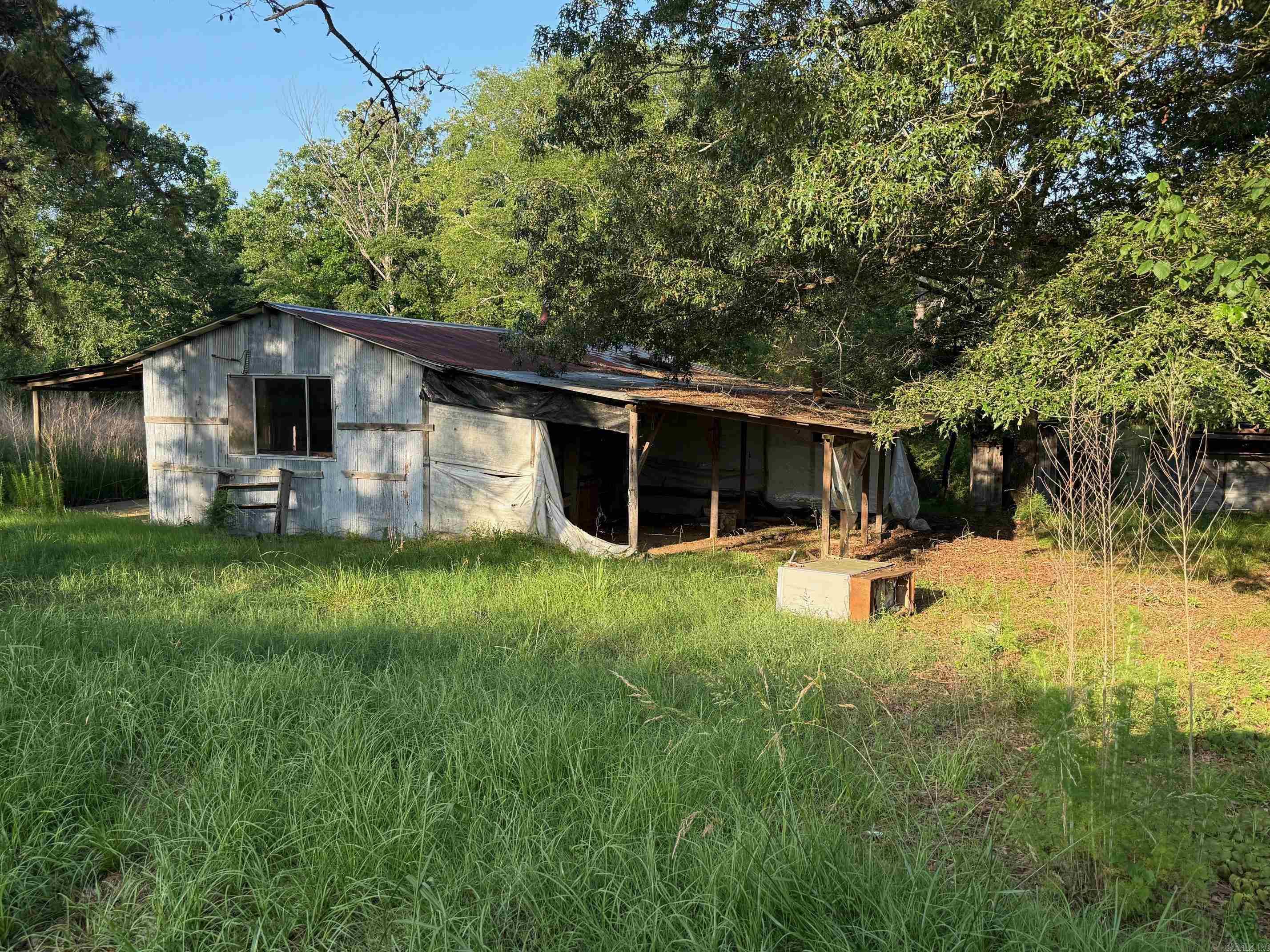 139 W Polk Road 20 Cove, AR 71937