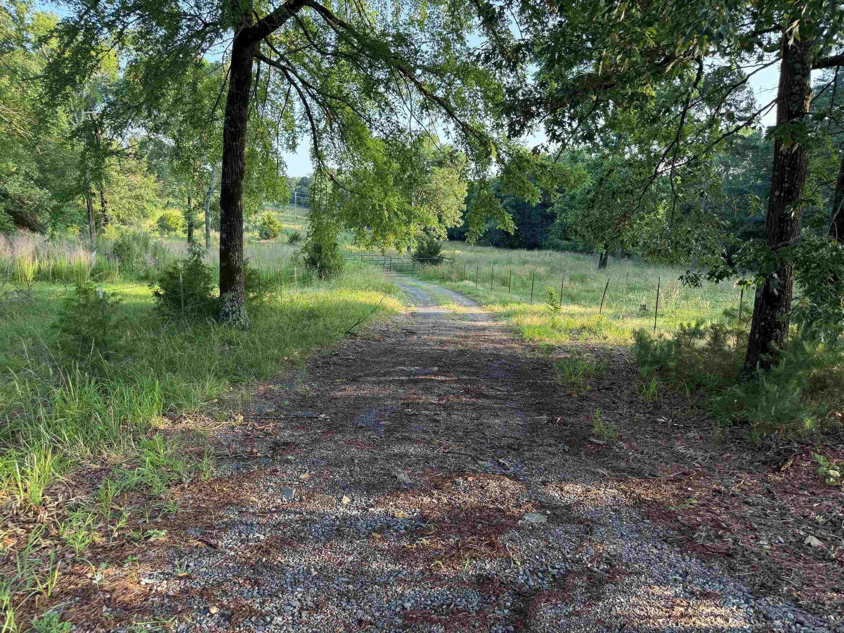 139 W Polk Road 20 Cove, AR 71937