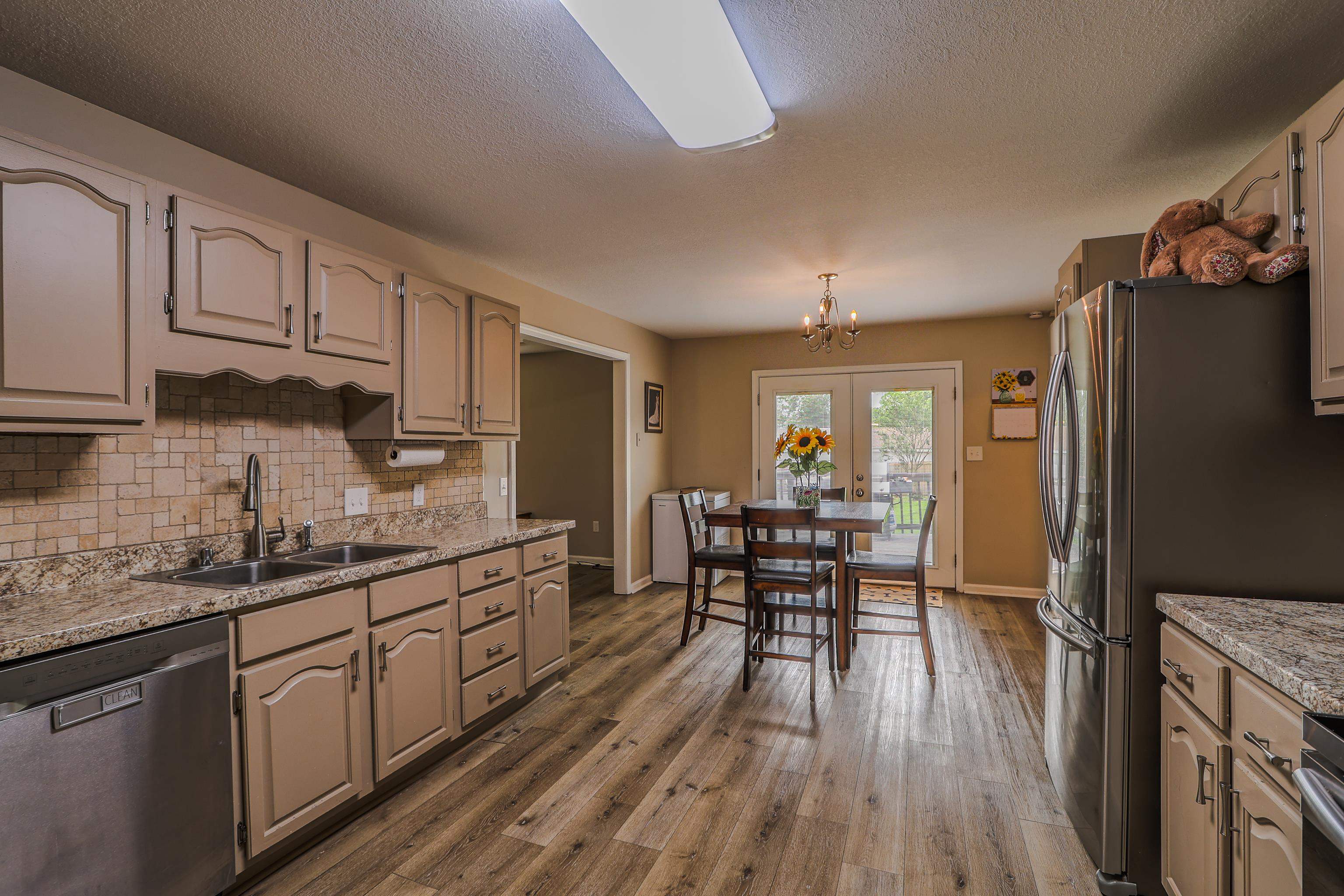 2106 Julie Ann Ln  Paragould, AR