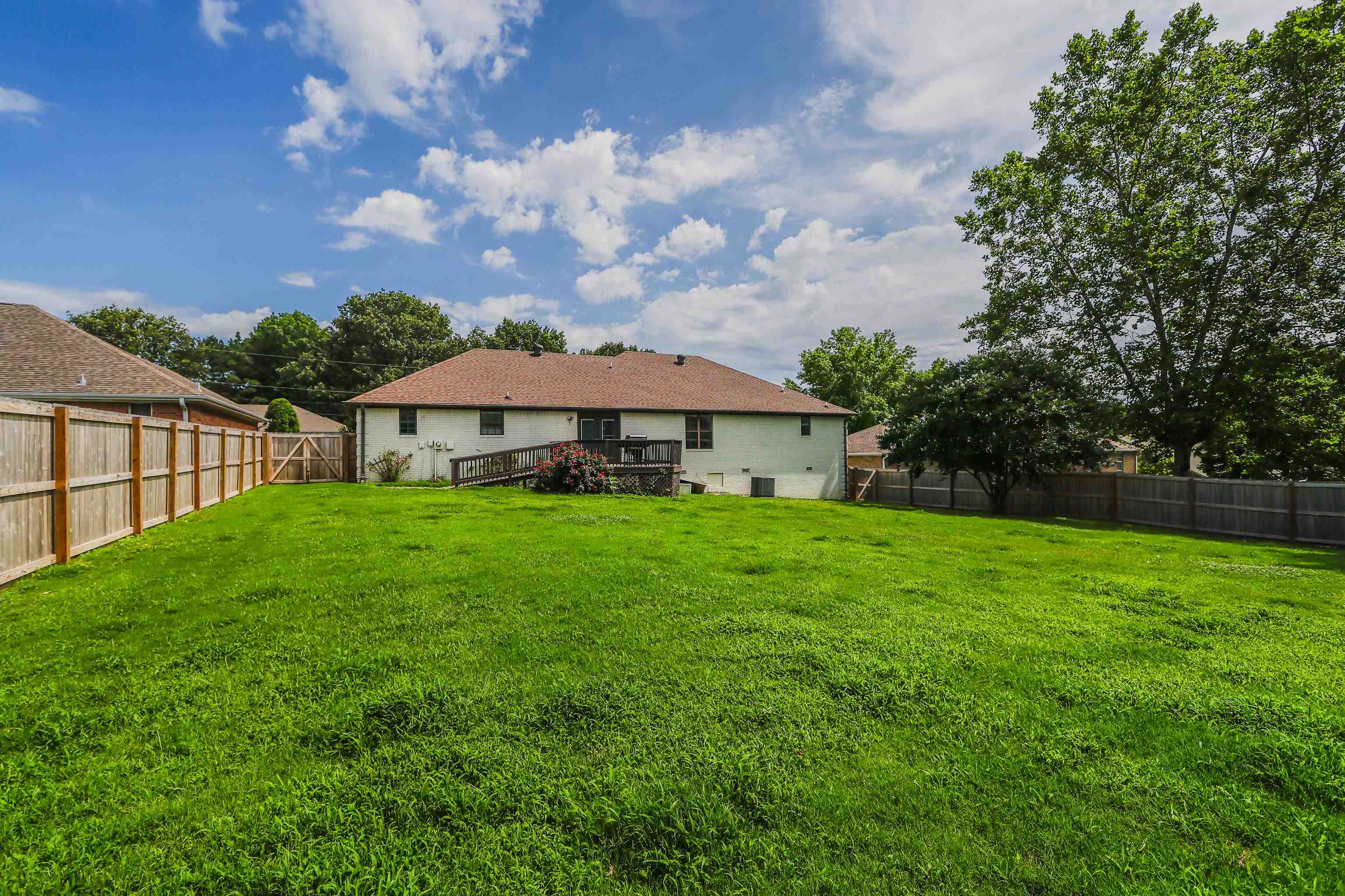 2106 Julie Ann Ln  Paragould, AR