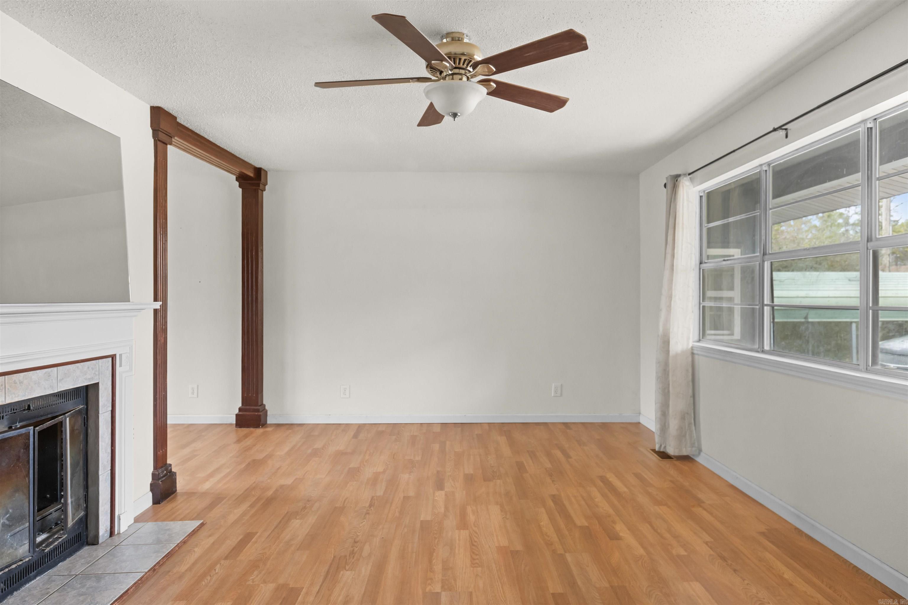 51  MC 5050  Yellville, AR