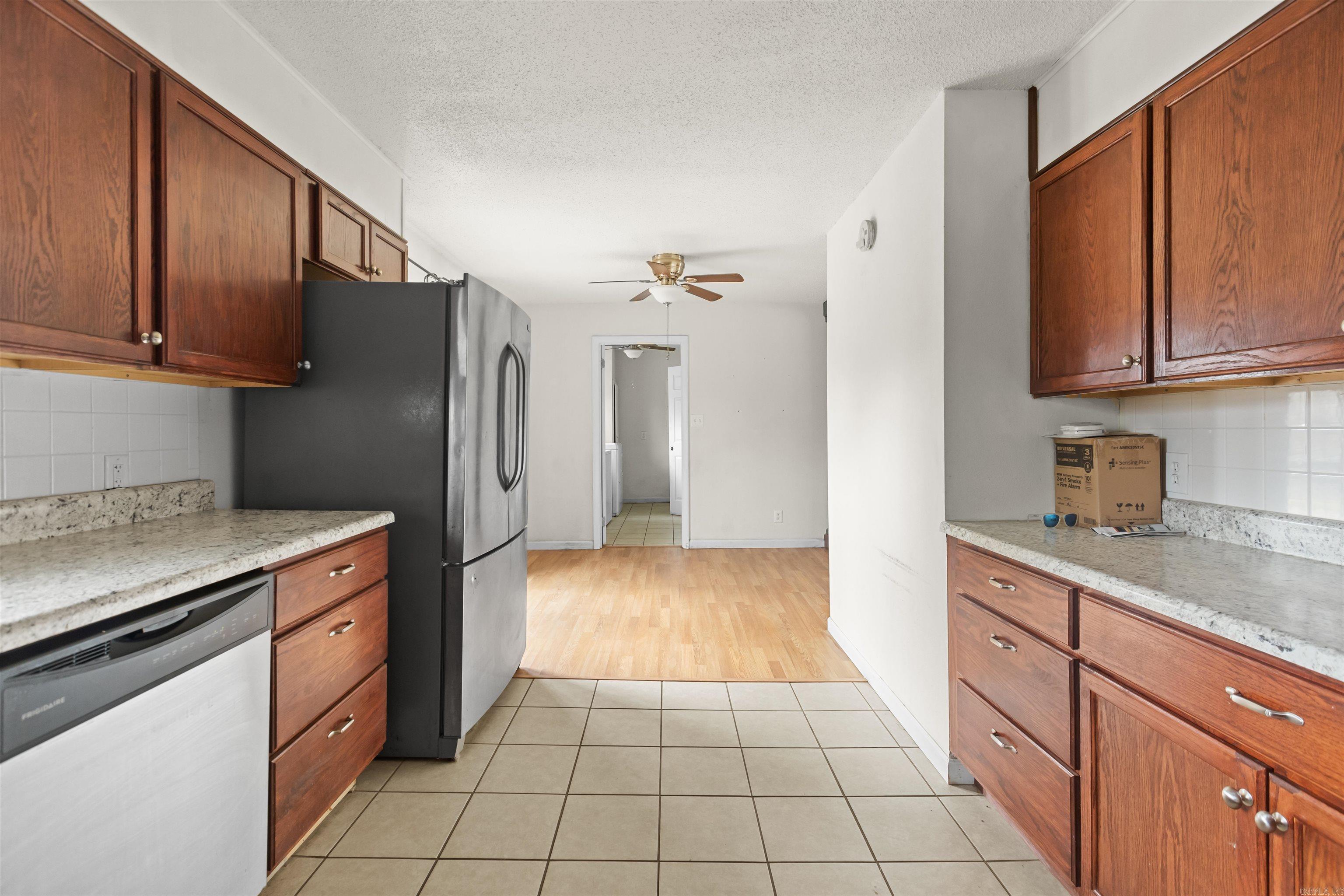 51  MC 5050  Yellville, AR
