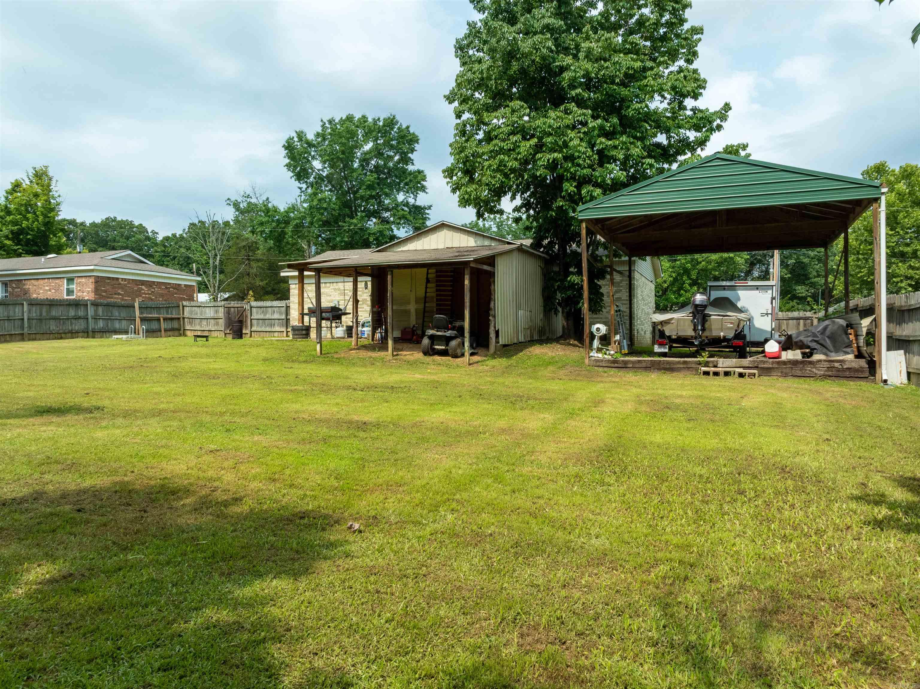 1417  Meadowbrook  Heber Springs, AR