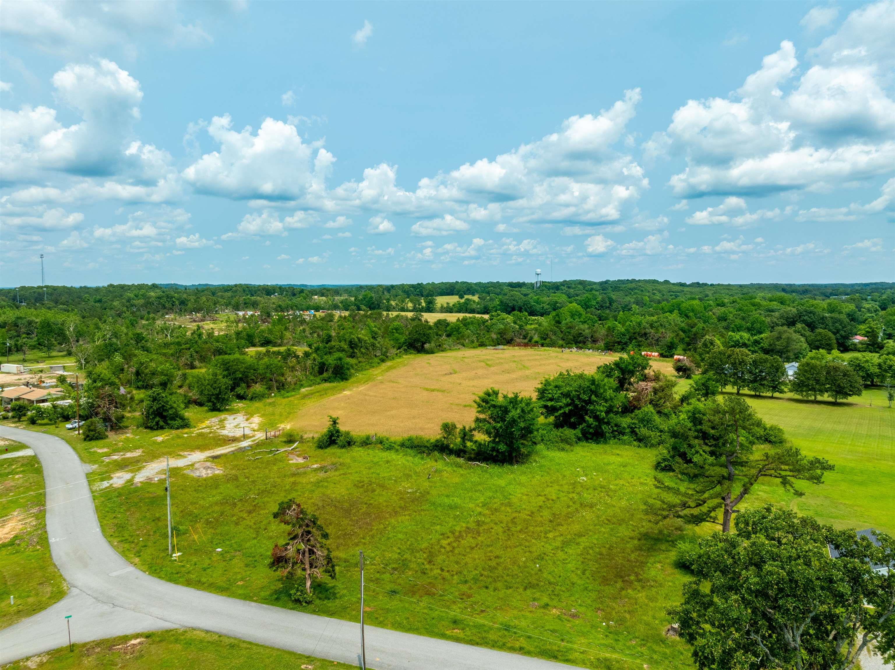 400  North  Cave, AR
