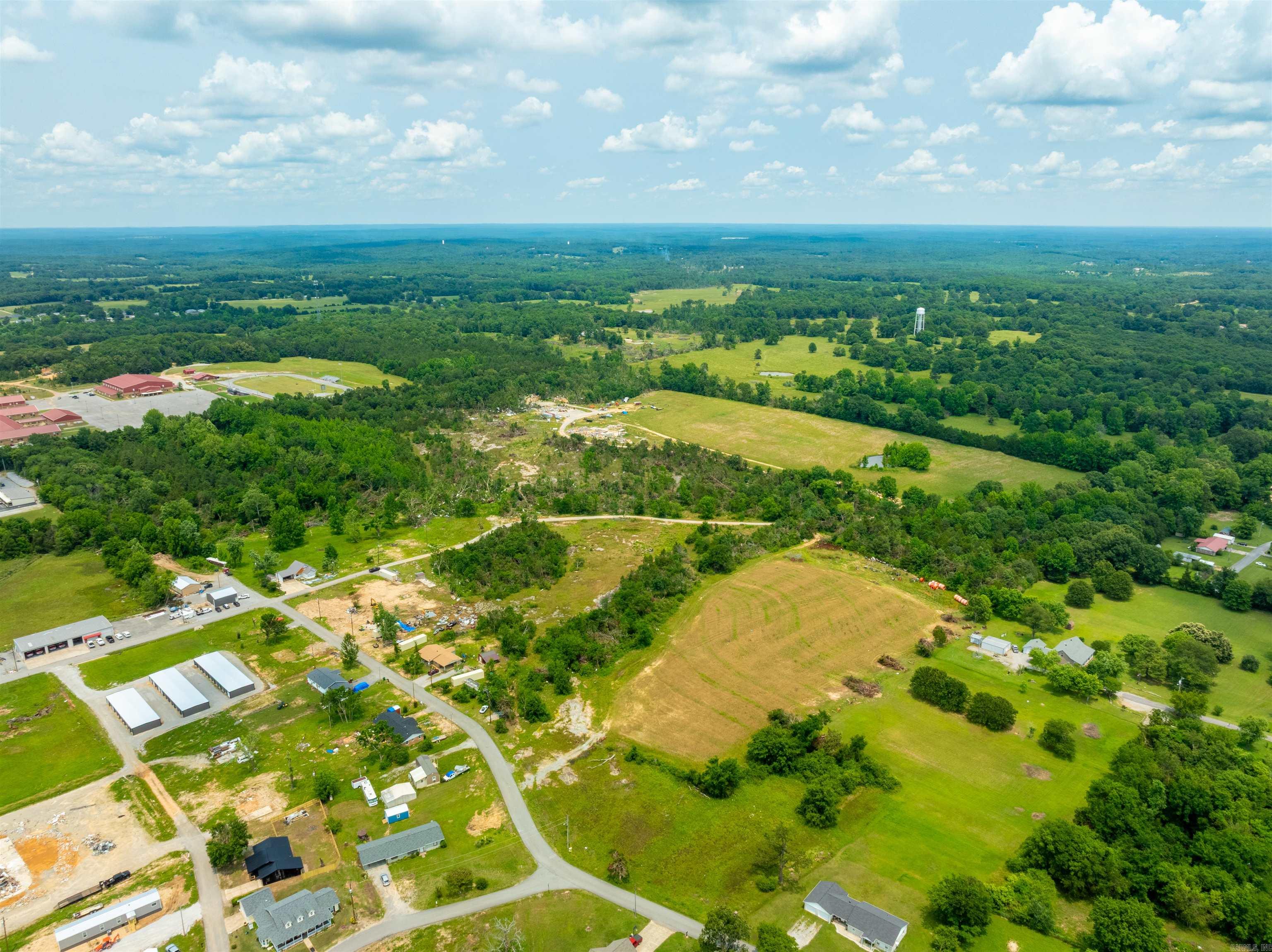 400  North  Cave, AR