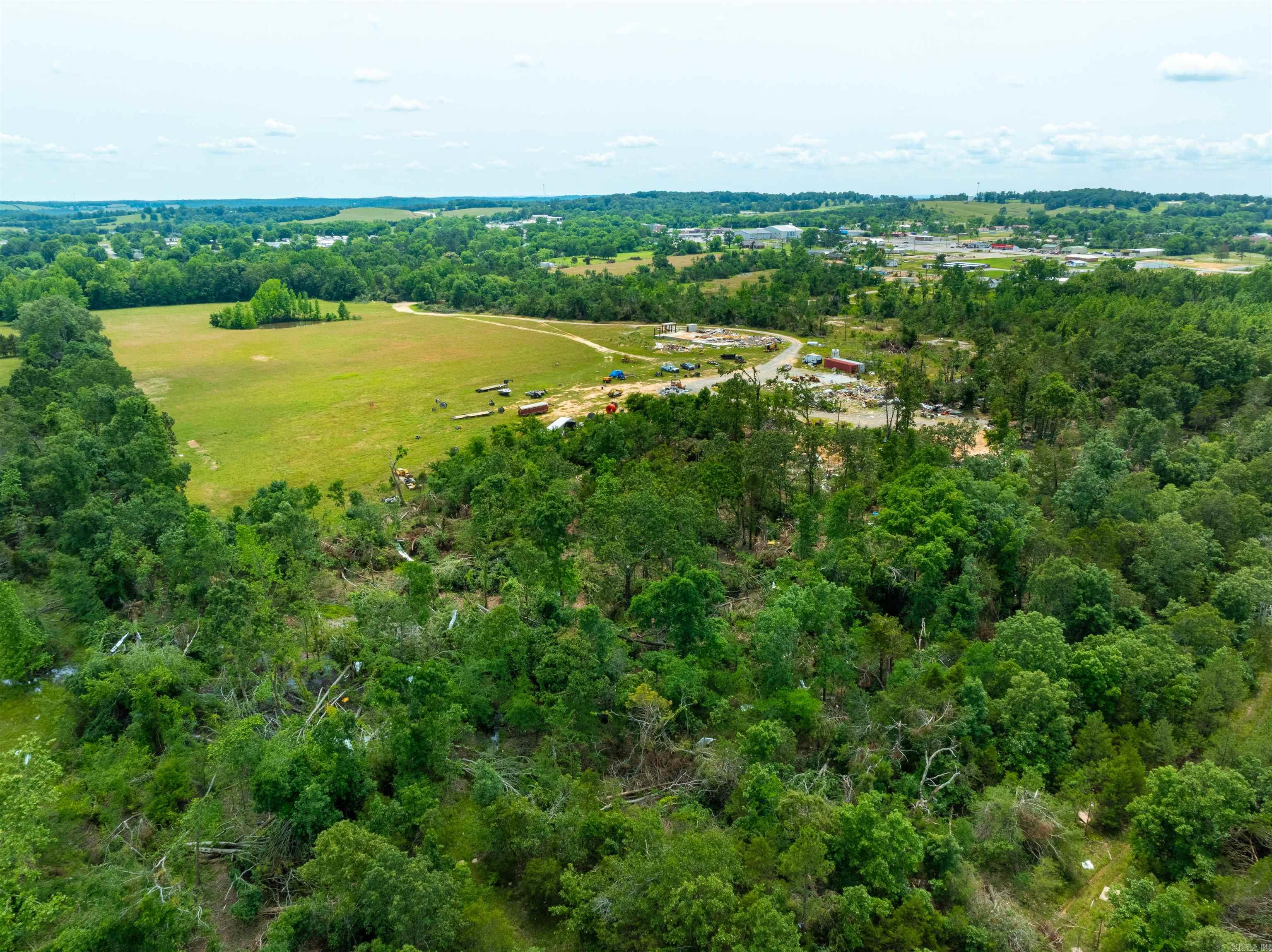 400  North  Cave, AR