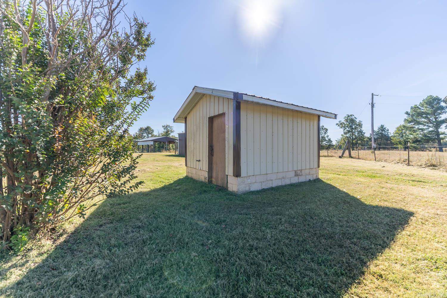 567  New Hope Road  Hardy, AR