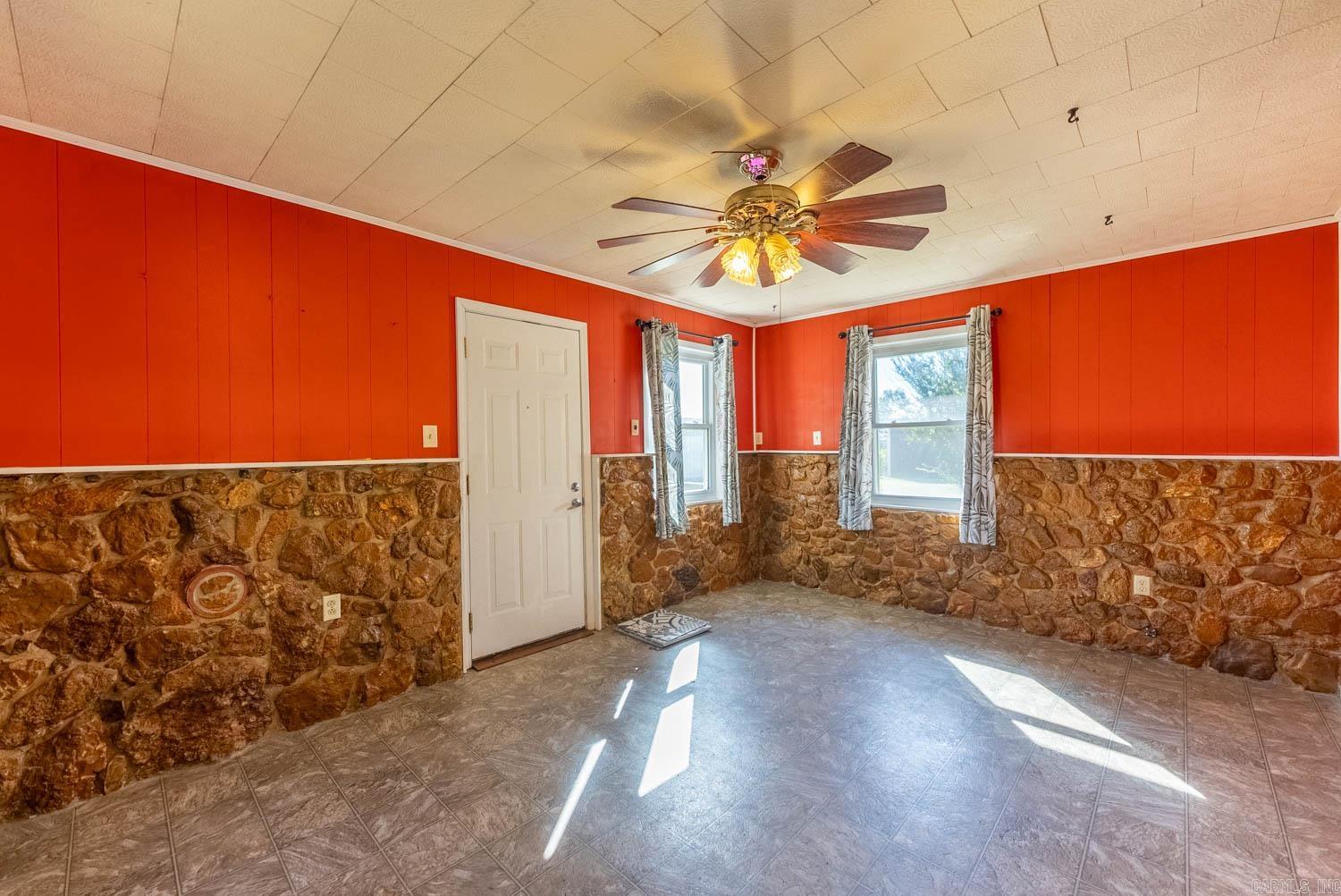 567  New Hope Road  Hardy, AR