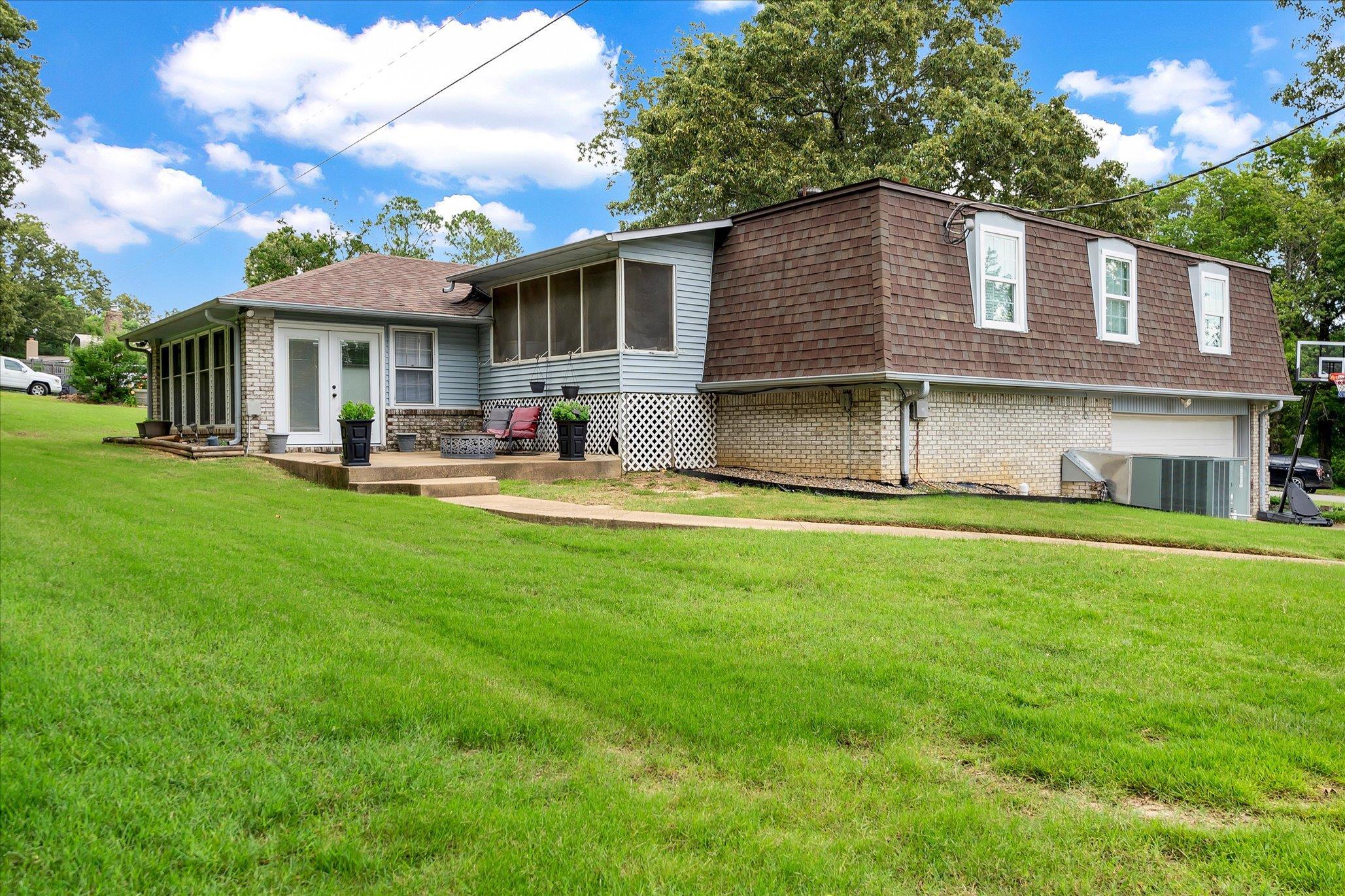 4609  Oak Park Drive  Jonesboro, AR