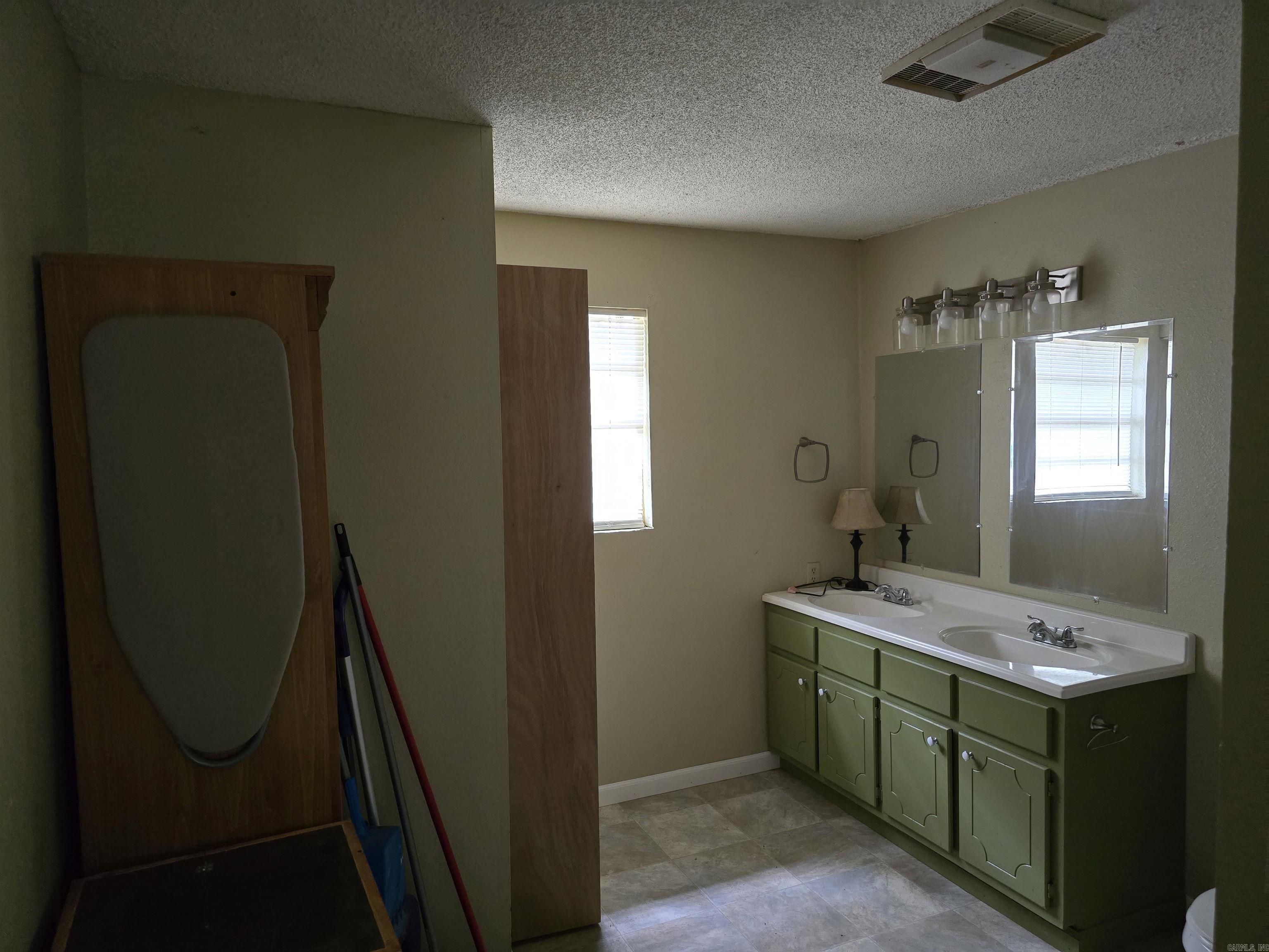 281  Gautney Ln  Lonoke, AR