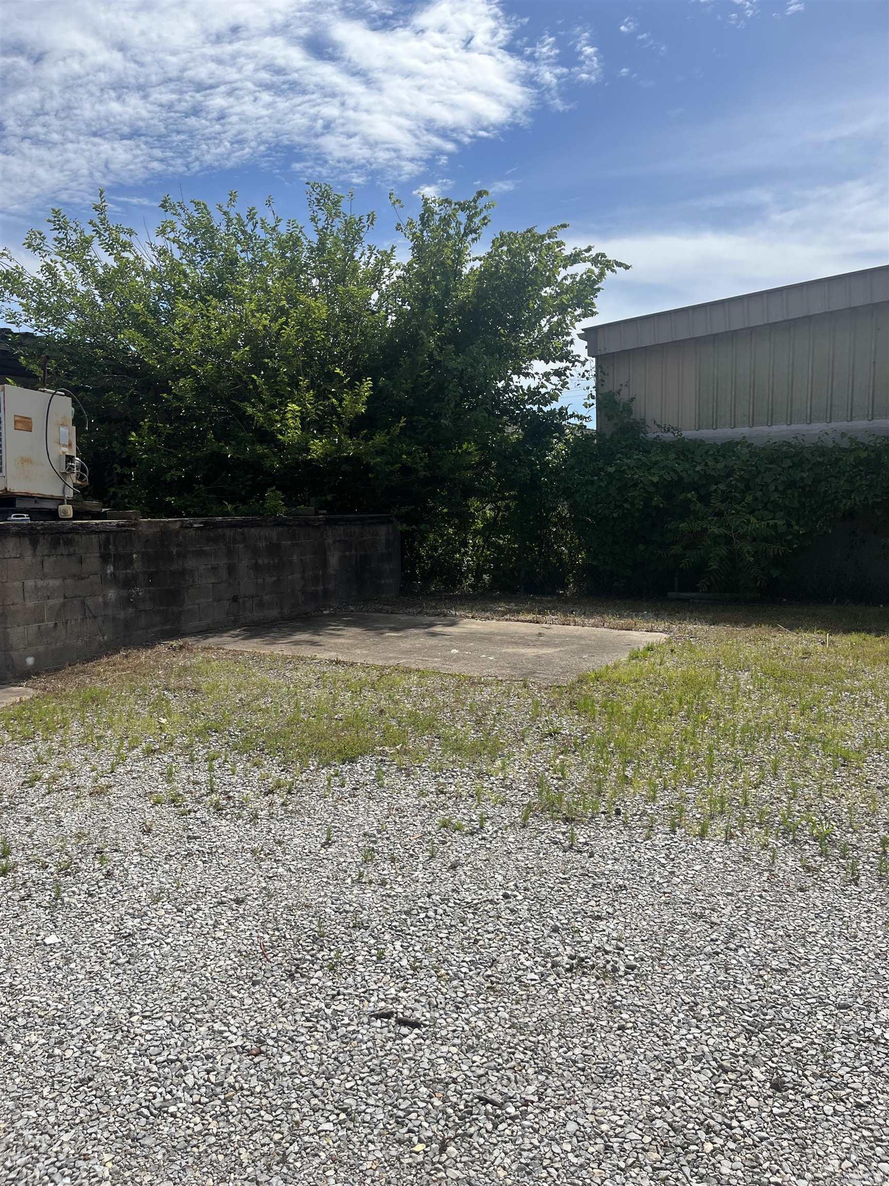 1202 Falls  Jonesboro, AR