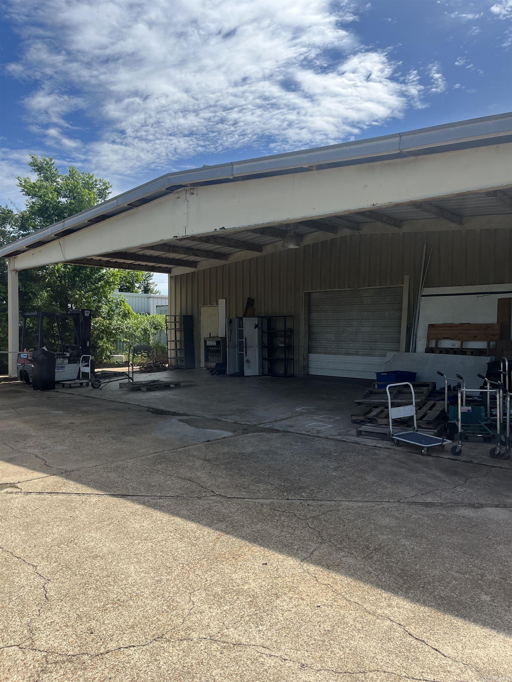 1202 Falls  Jonesboro, AR