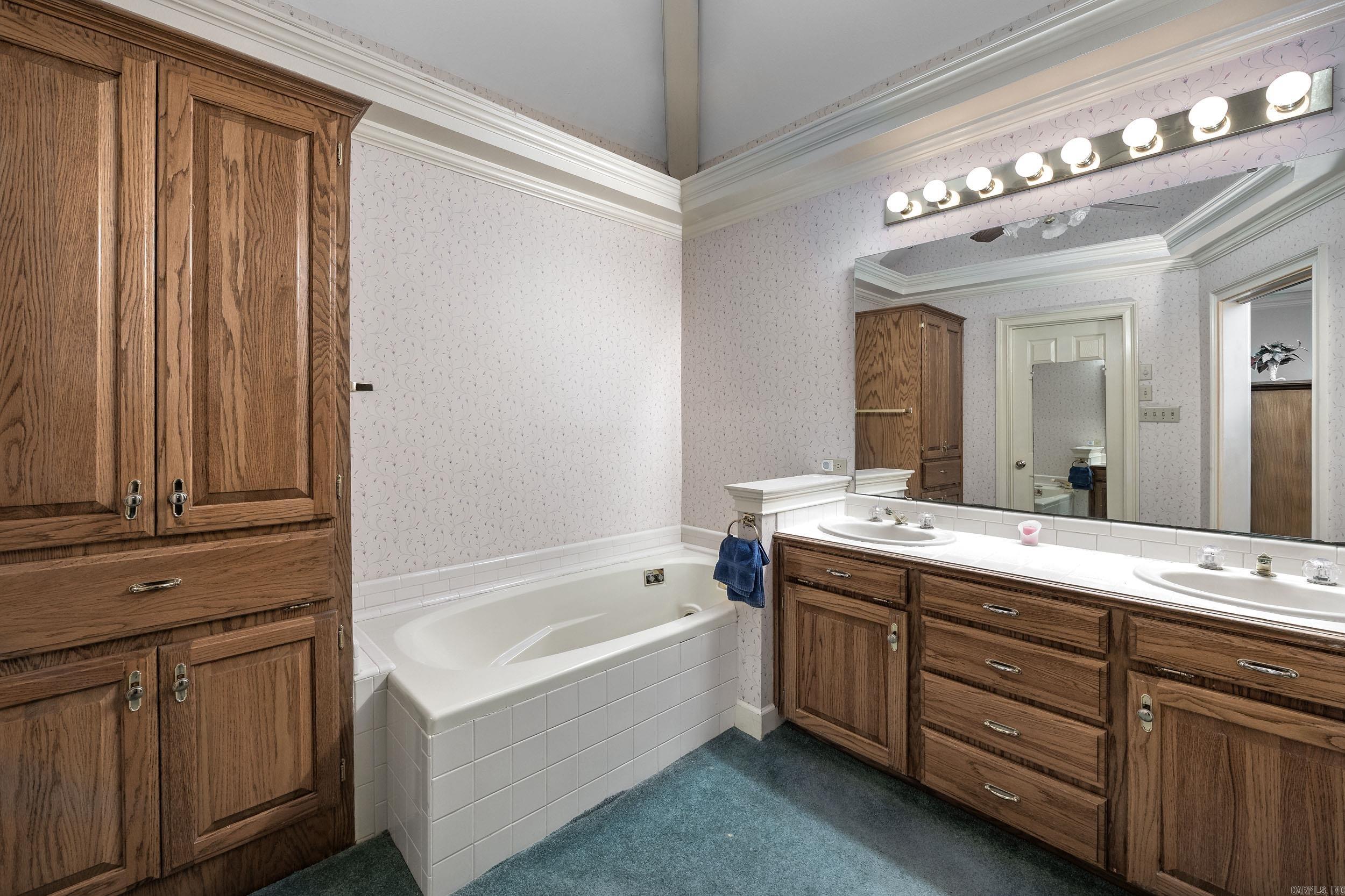 16  Masters Place Drive  Maumelle, AR