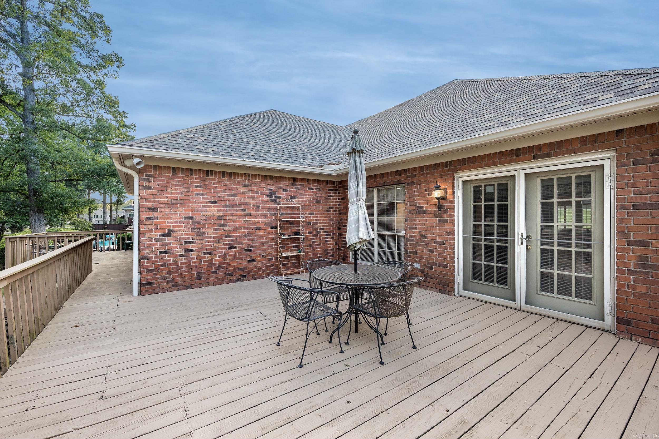 16  Masters Place Drive  Maumelle, AR