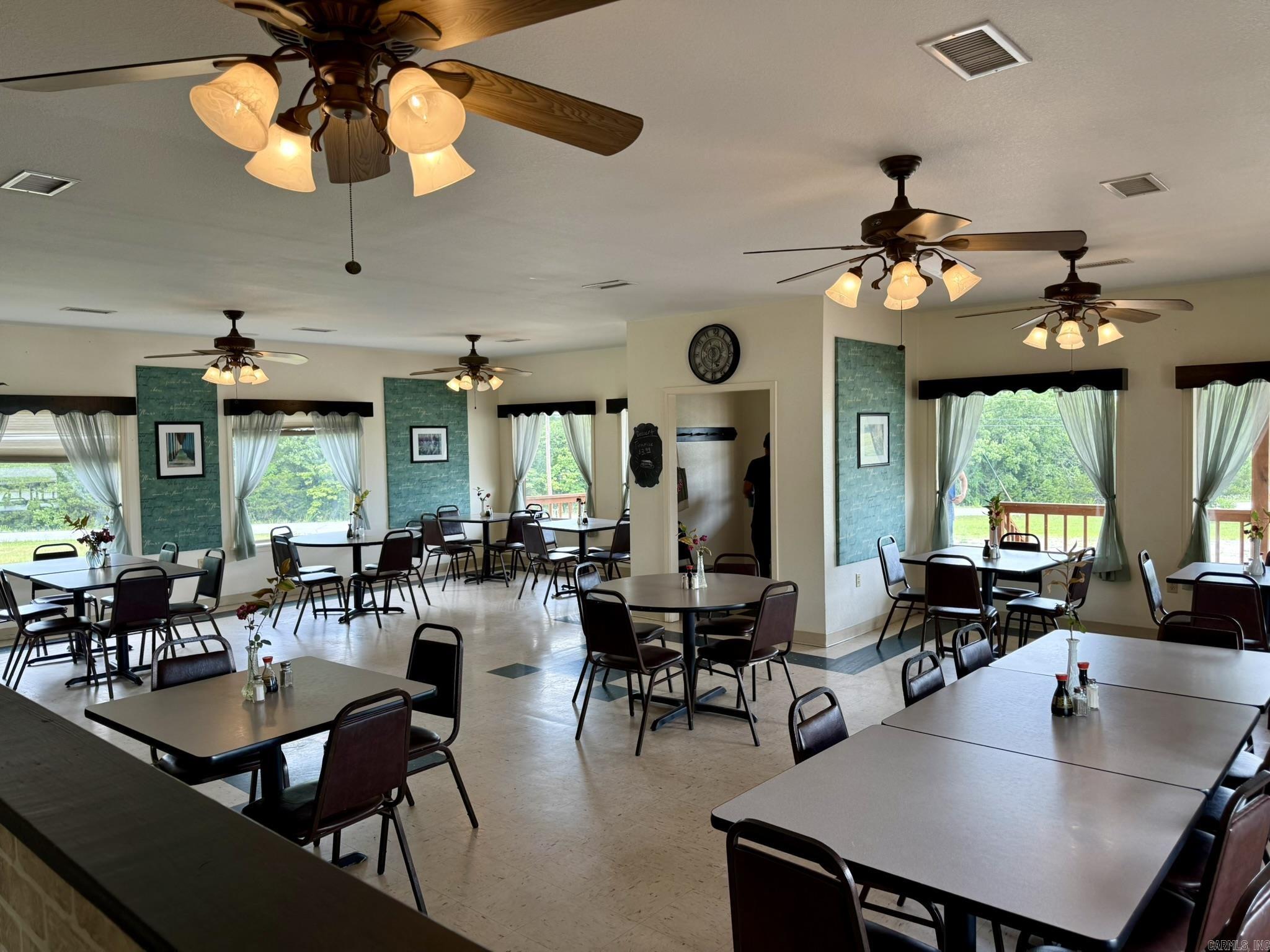 700 S 4th Street  Horseshoe Bend, AR
