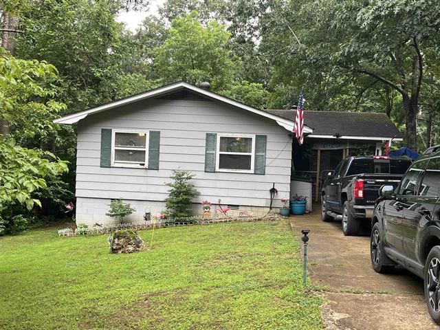 1702 E Spring Drive  Horseshoe Bend, AR