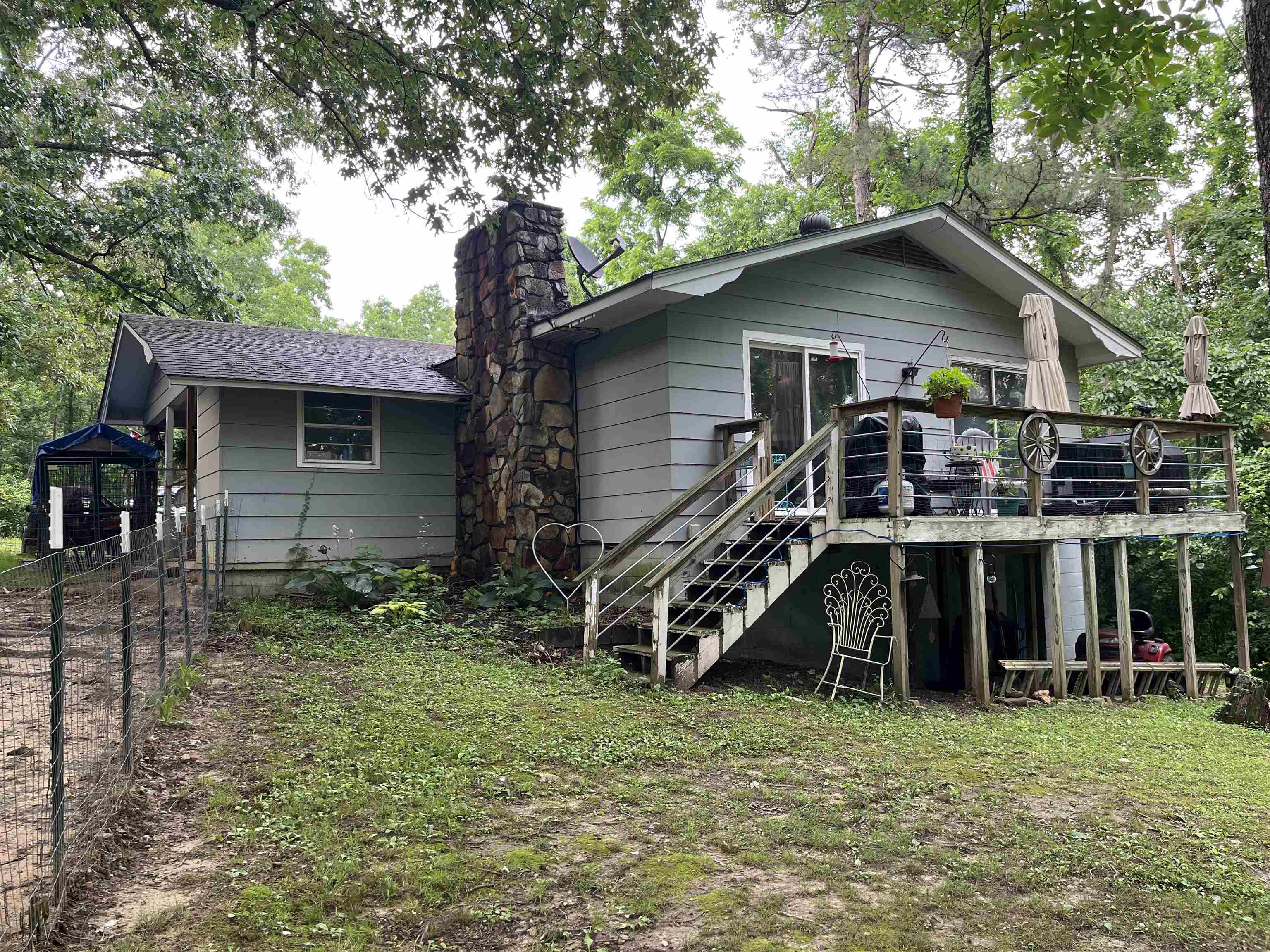 1702 E Spring Drive  Horseshoe Bend, AR