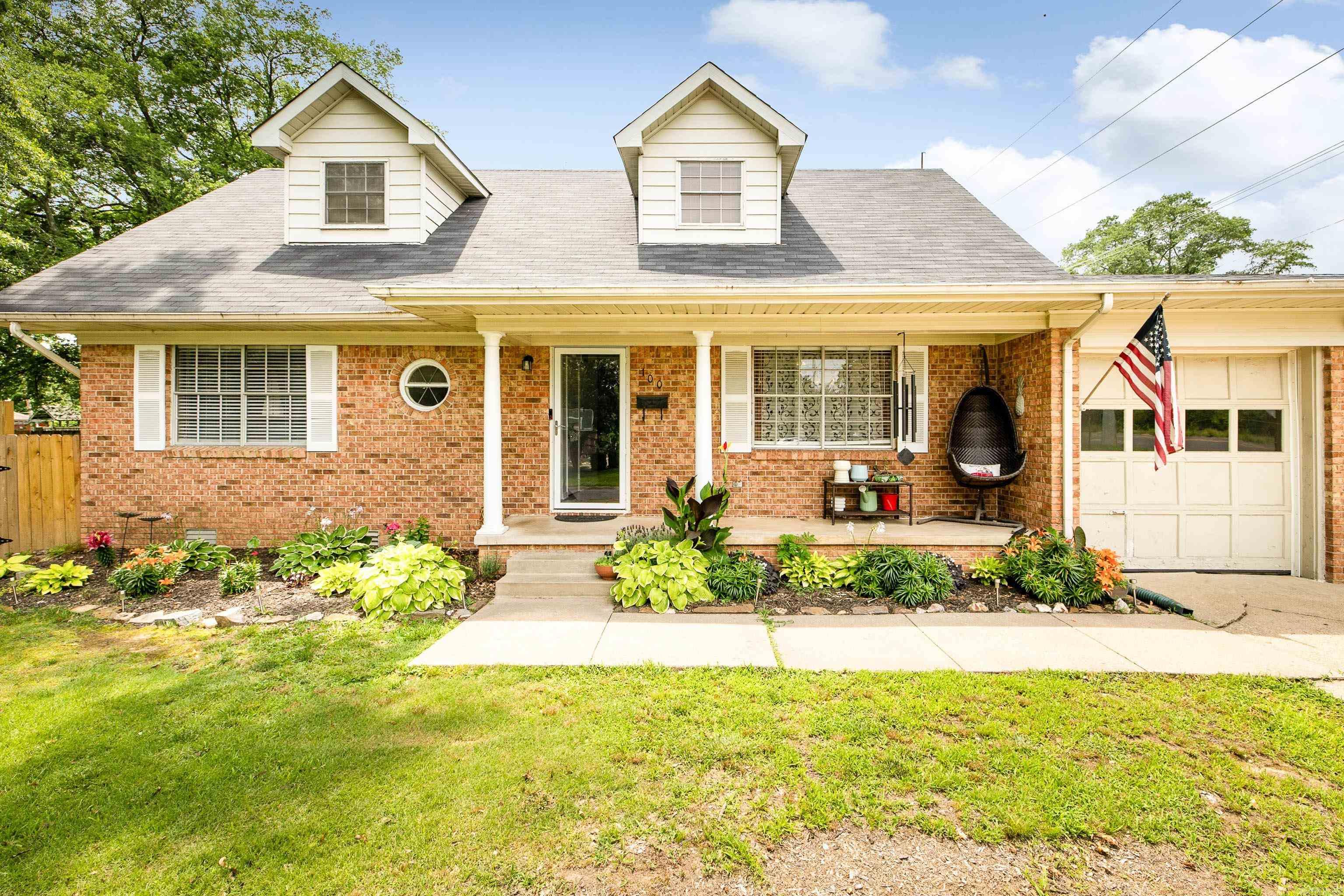 100  Donna  Little Rock, AR